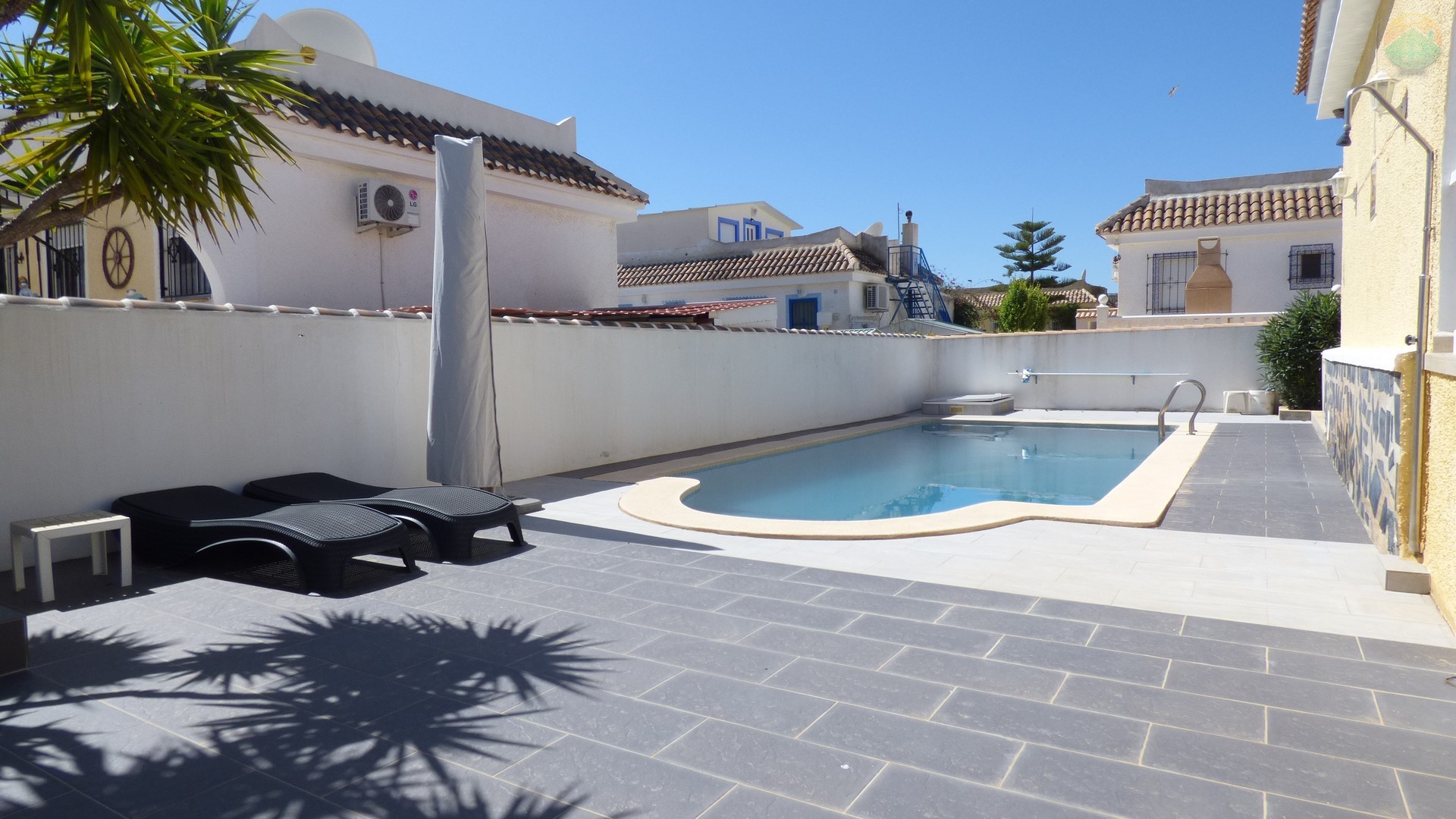 2 Bedroom Detached For sale