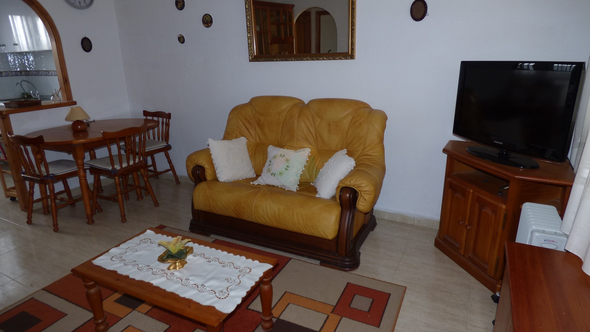 2 bedroom 1 bathroom Terraced villa For sale.