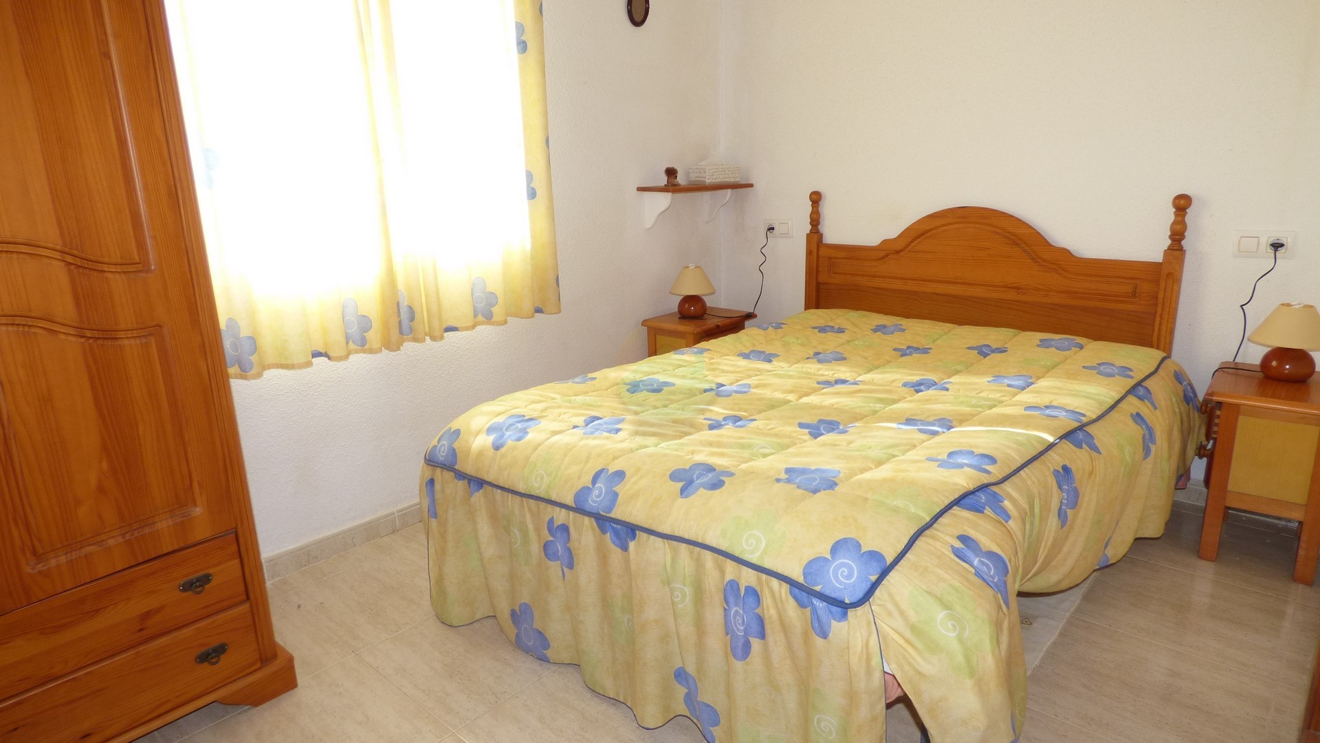 2 bedroom 1 bathroom Terraced villa For sale.