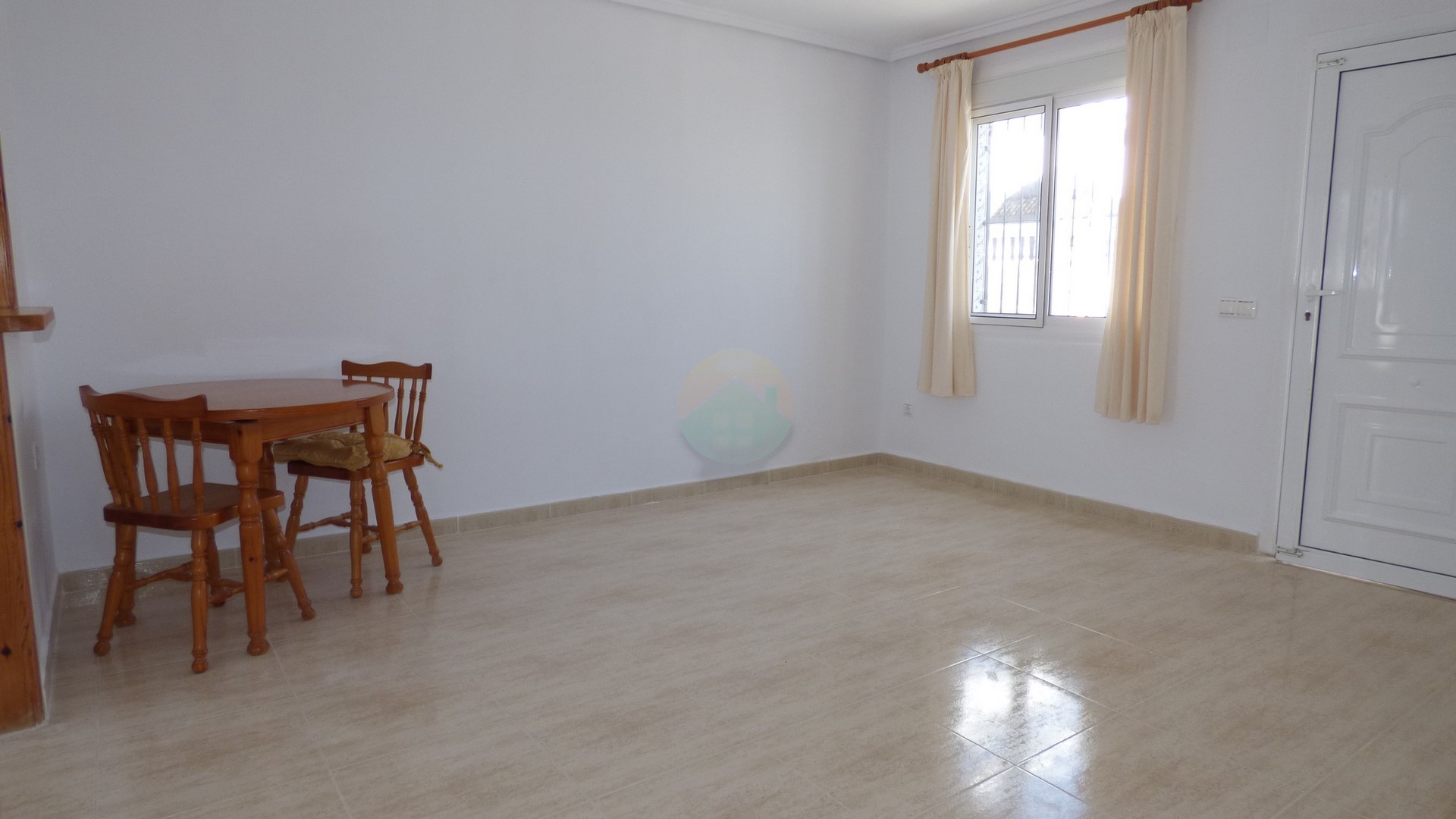 2 bedroom 1 bathroom Terraced villa For sale