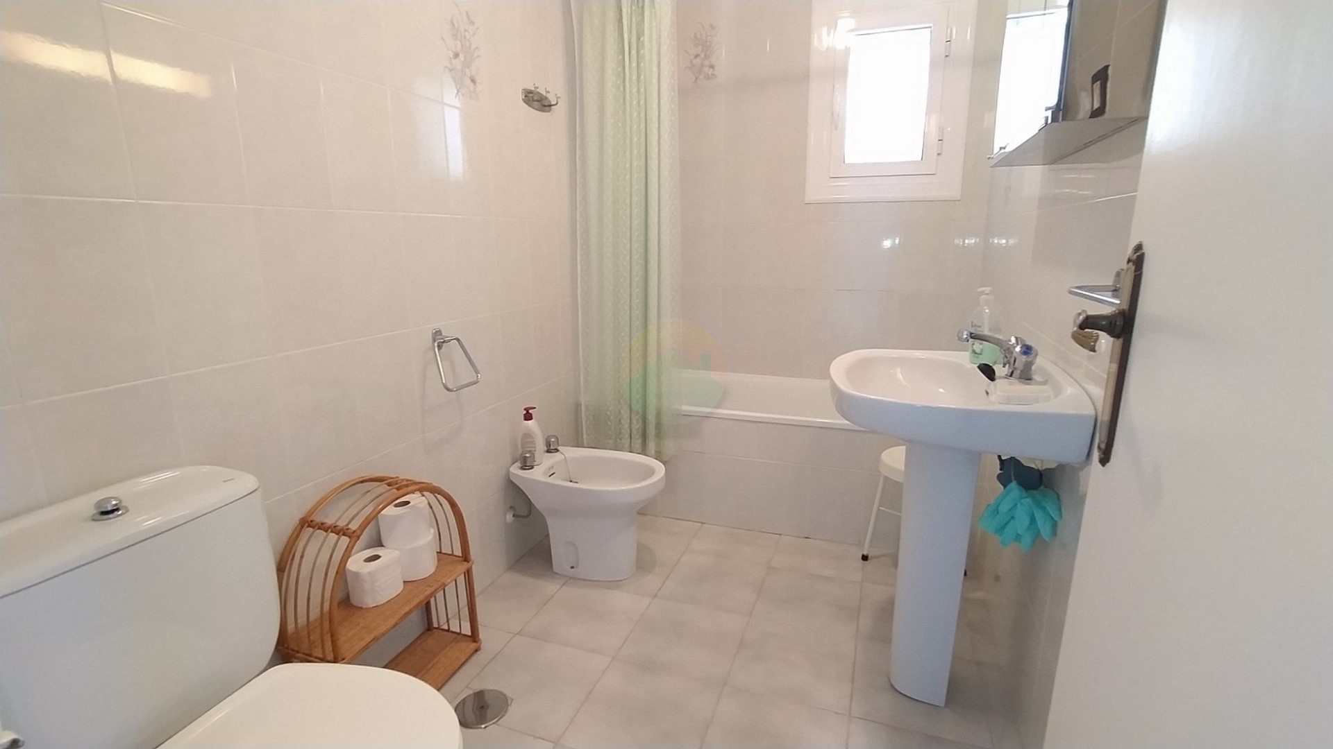 3 bedroom 2 bathroom Semi detached For sale