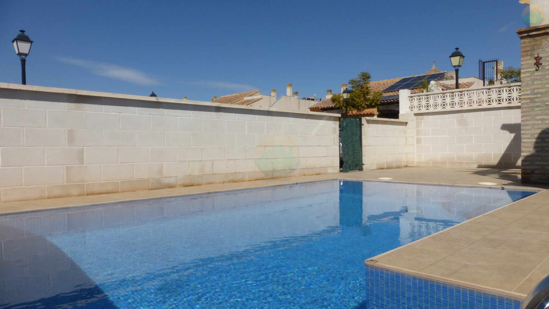 Semi-detached villa for sale