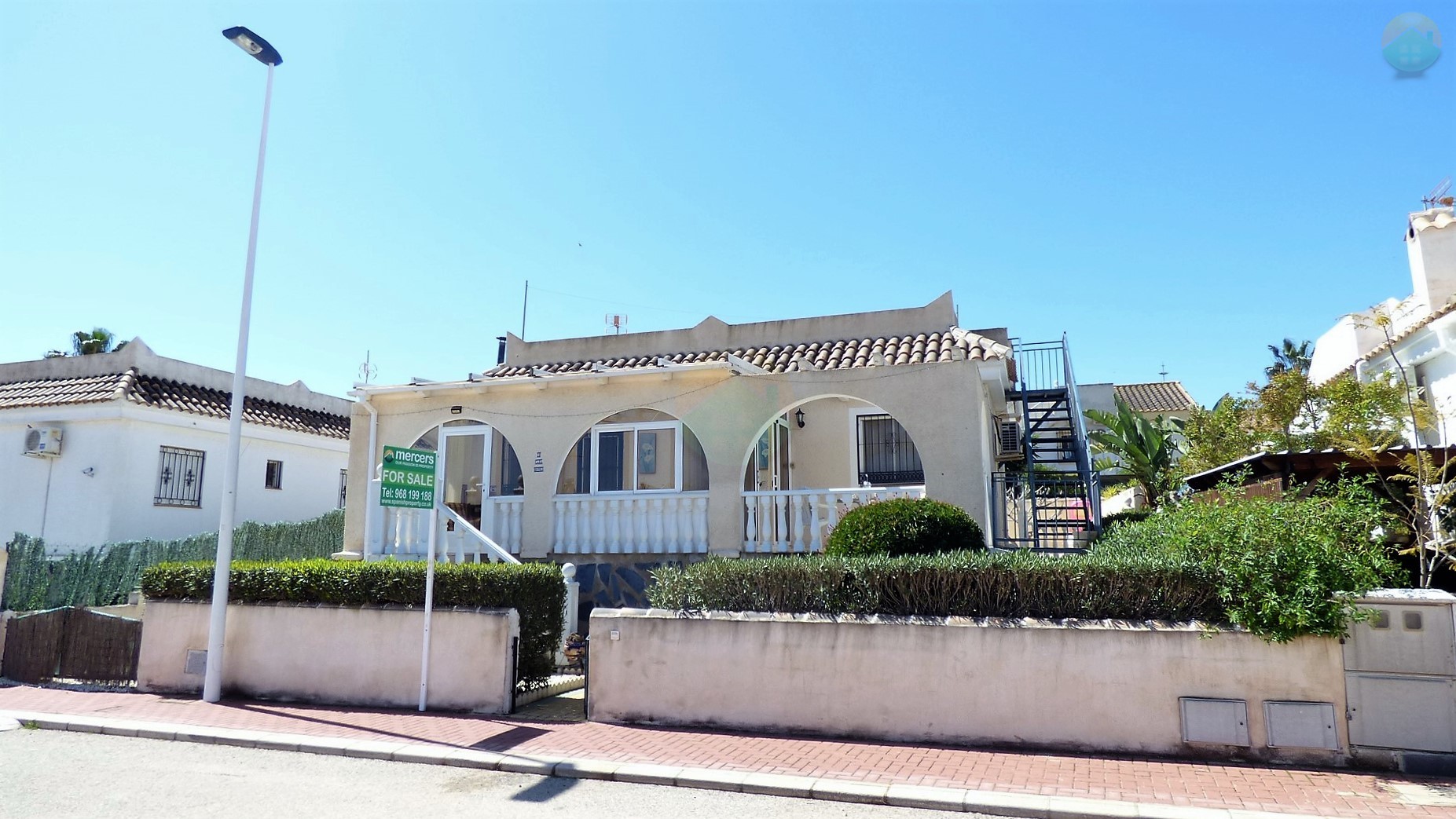 2 bedroom 1 bathroom Detached villa For sale