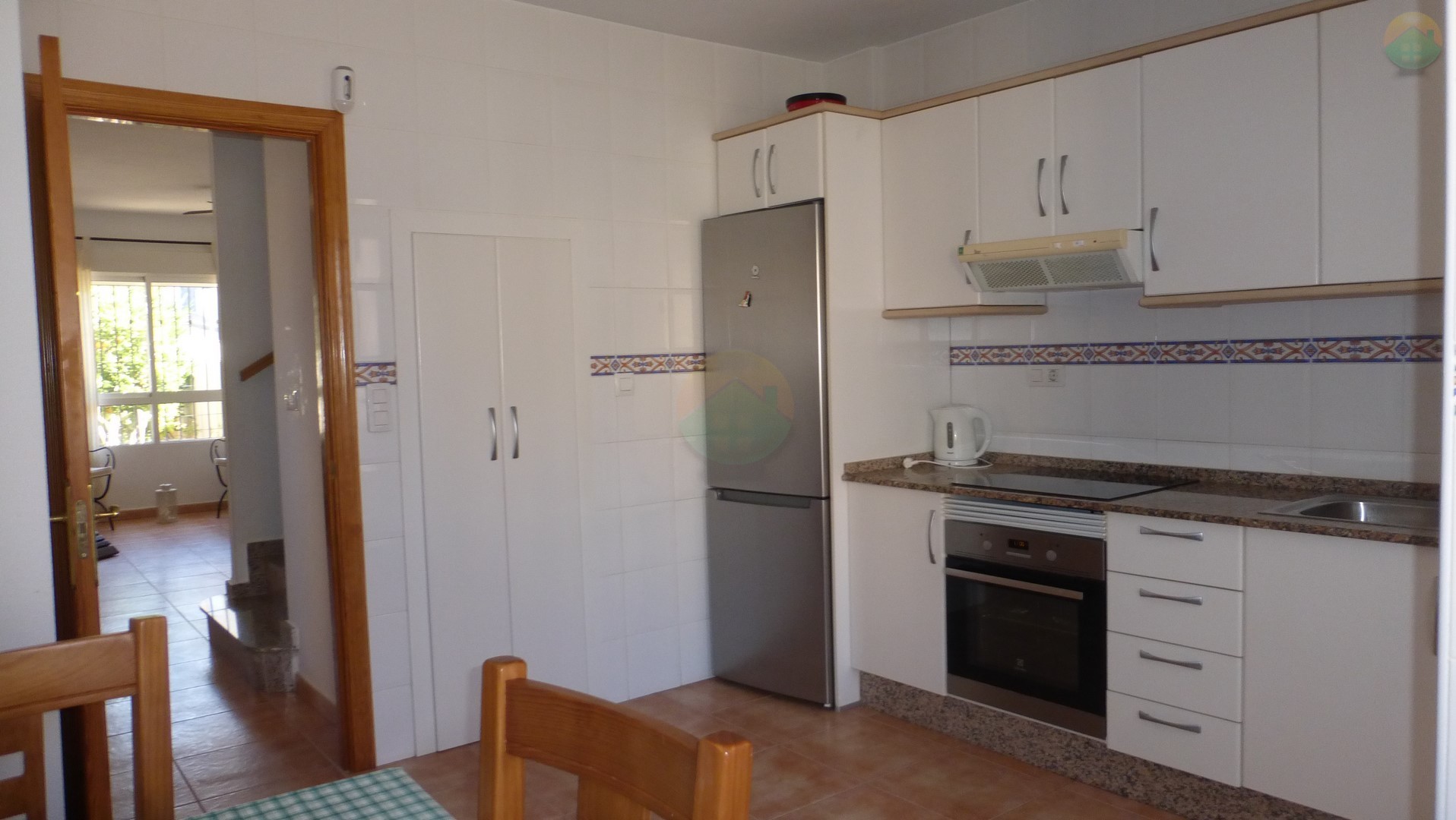 3 bedroom 2 bathroom Semi Detached villa For sale