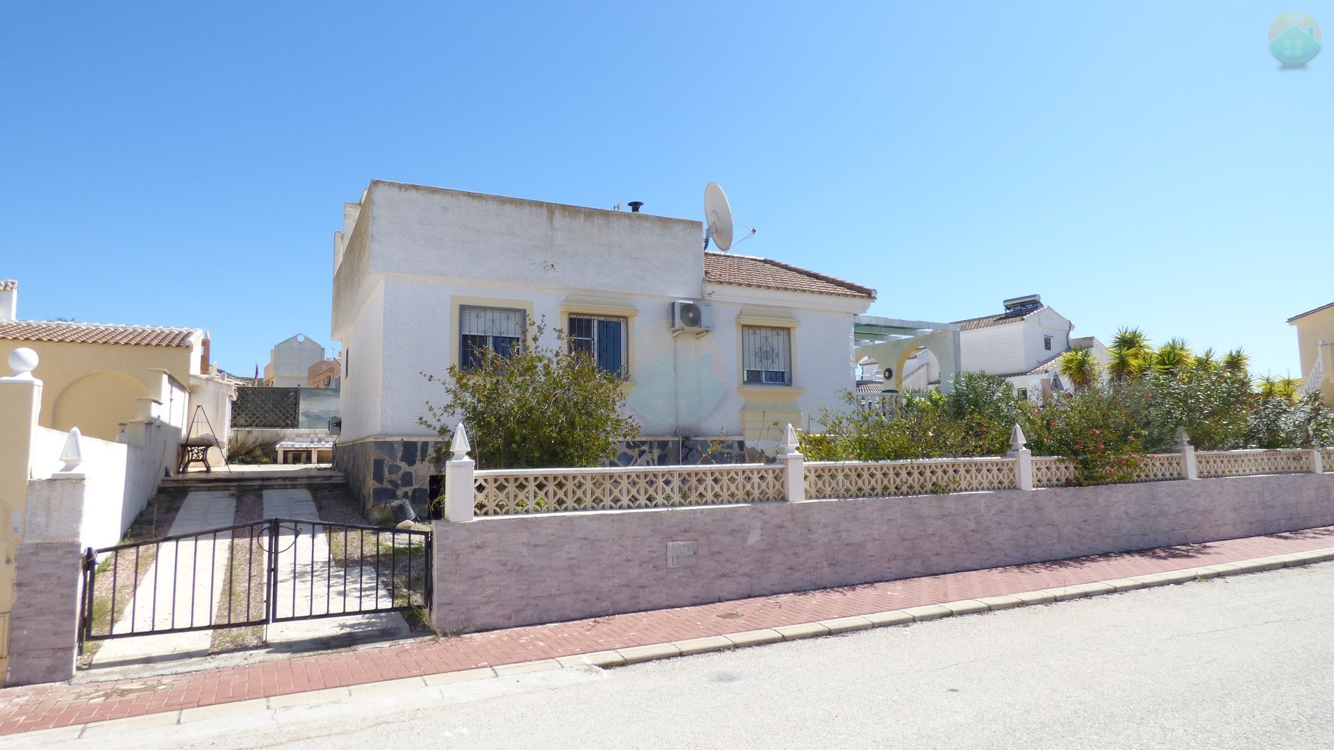 2 bedroom 2 bathroom Detached villa For sale.