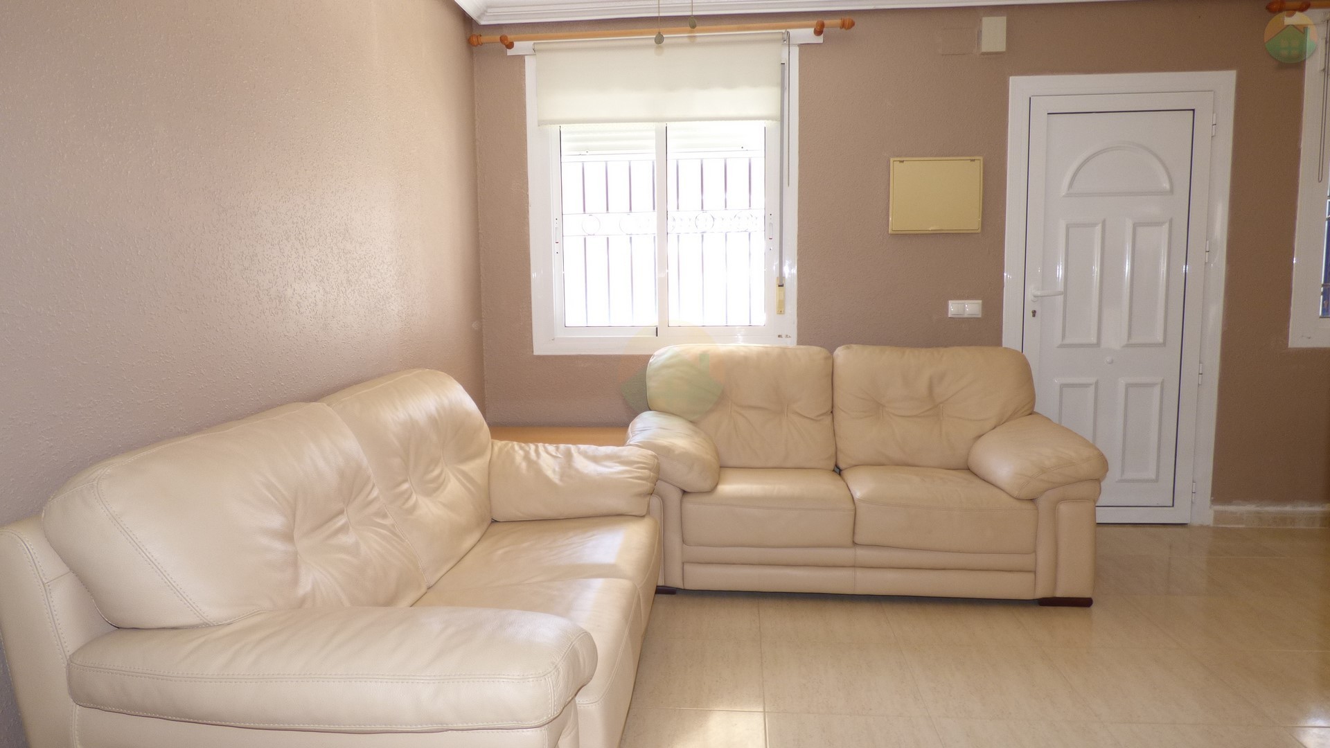 3 bedroom 1 bathroom Terraced For Sale