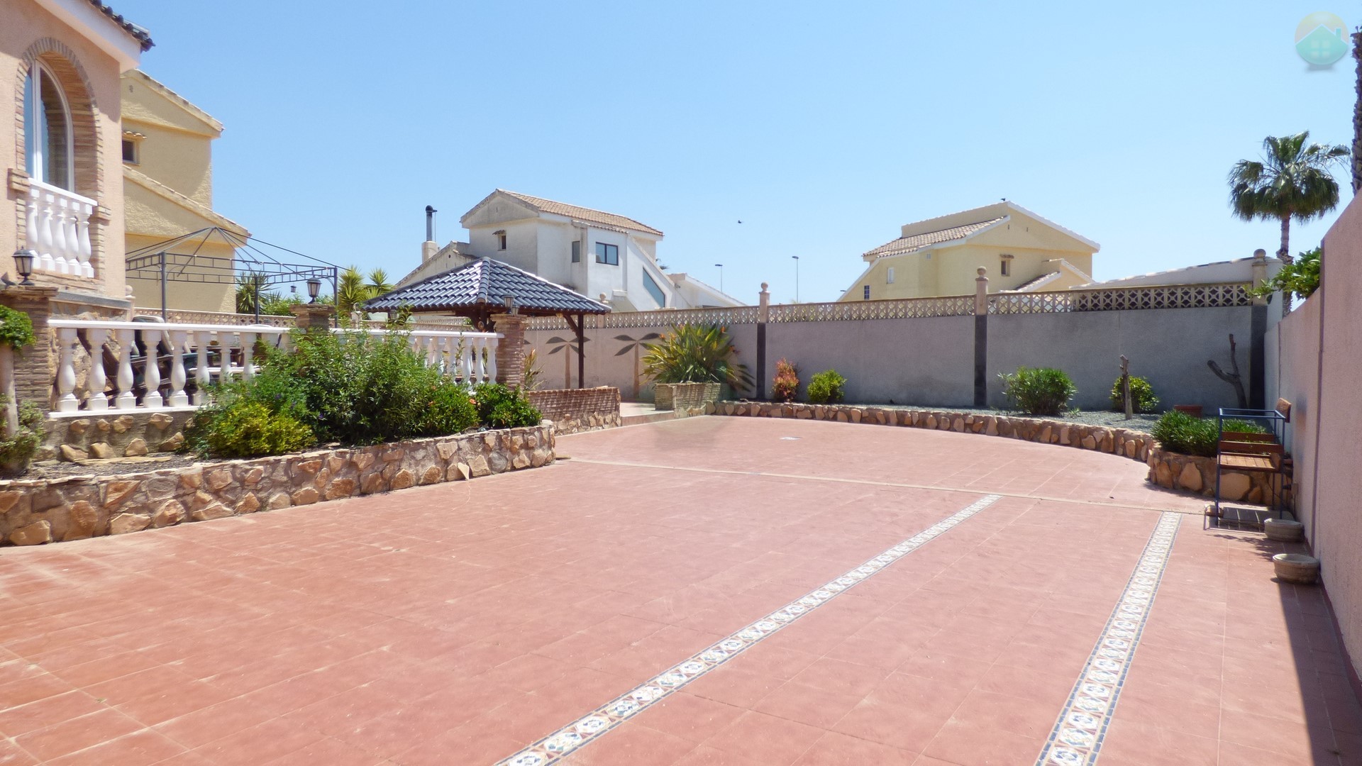 4 bedroom Detached villa For sale