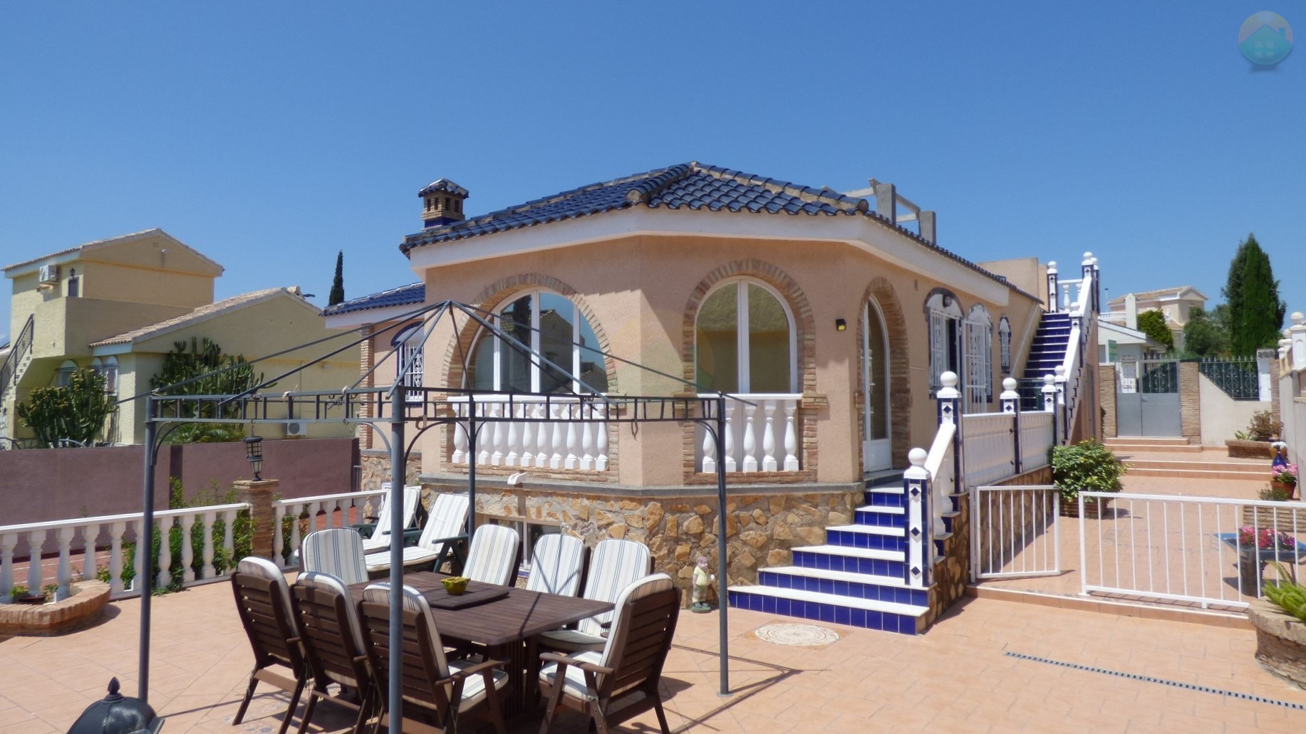 4 bedroom Detached villa For sale