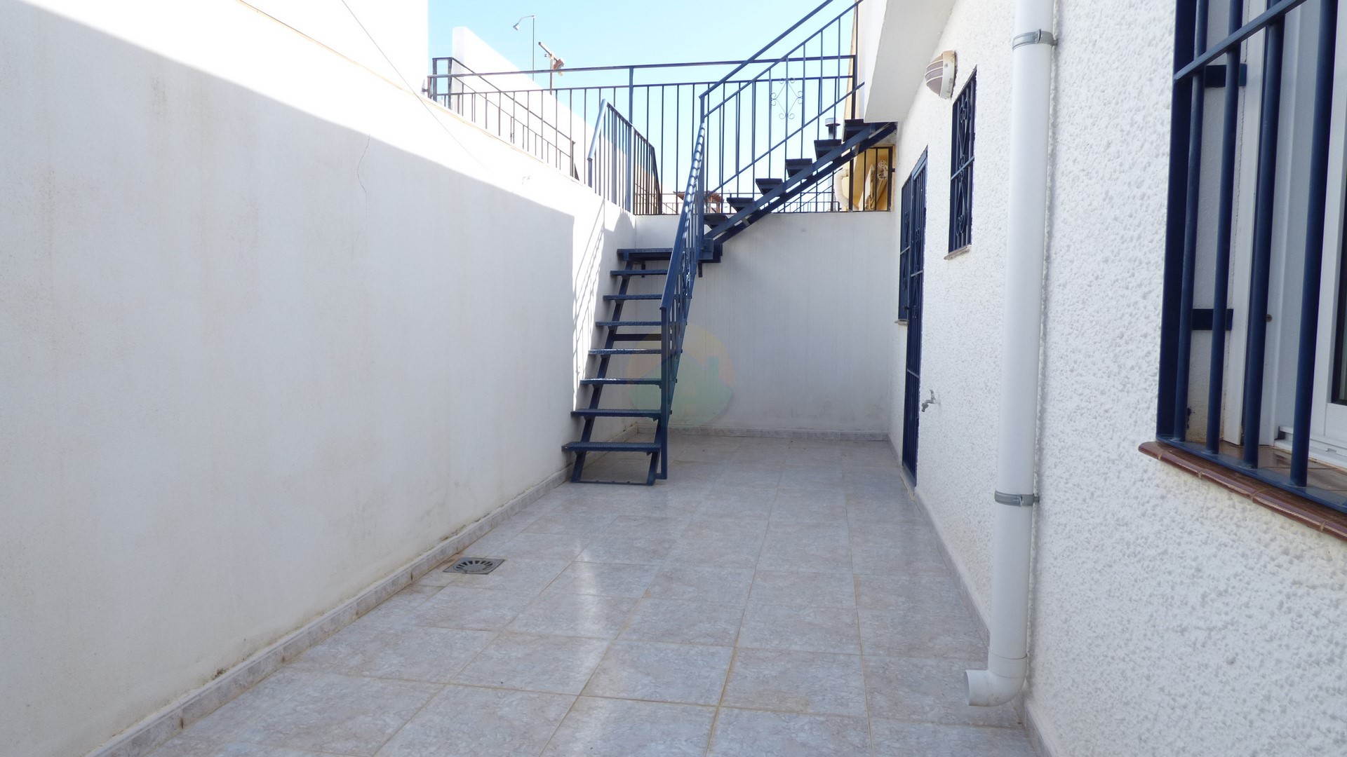 2 bedroom Terraced For sale