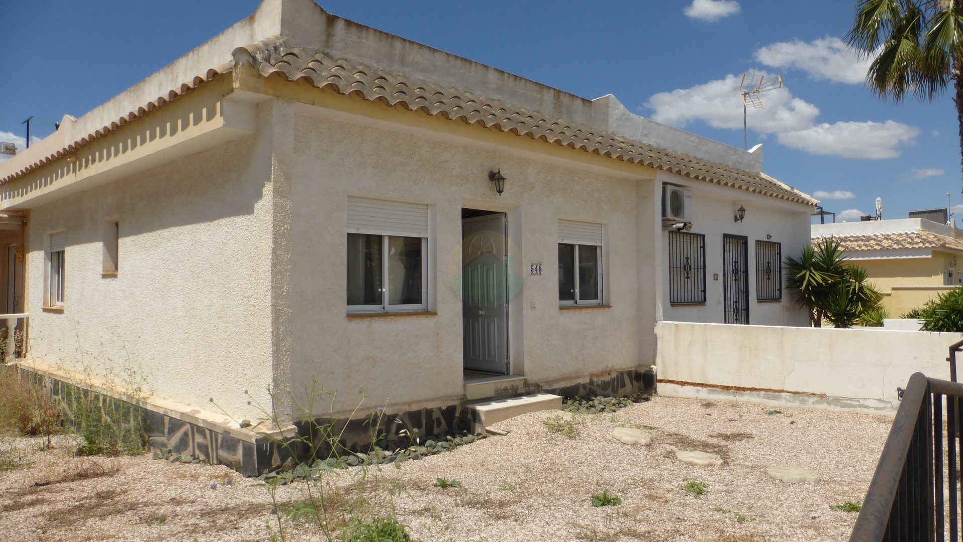 2 bedroom Semi Detached villa For sale.