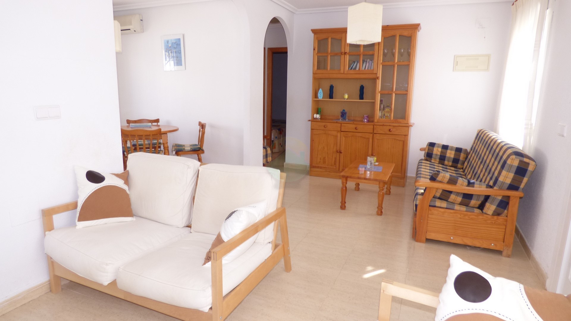 2 bedroom Semi Detached villa For sale.