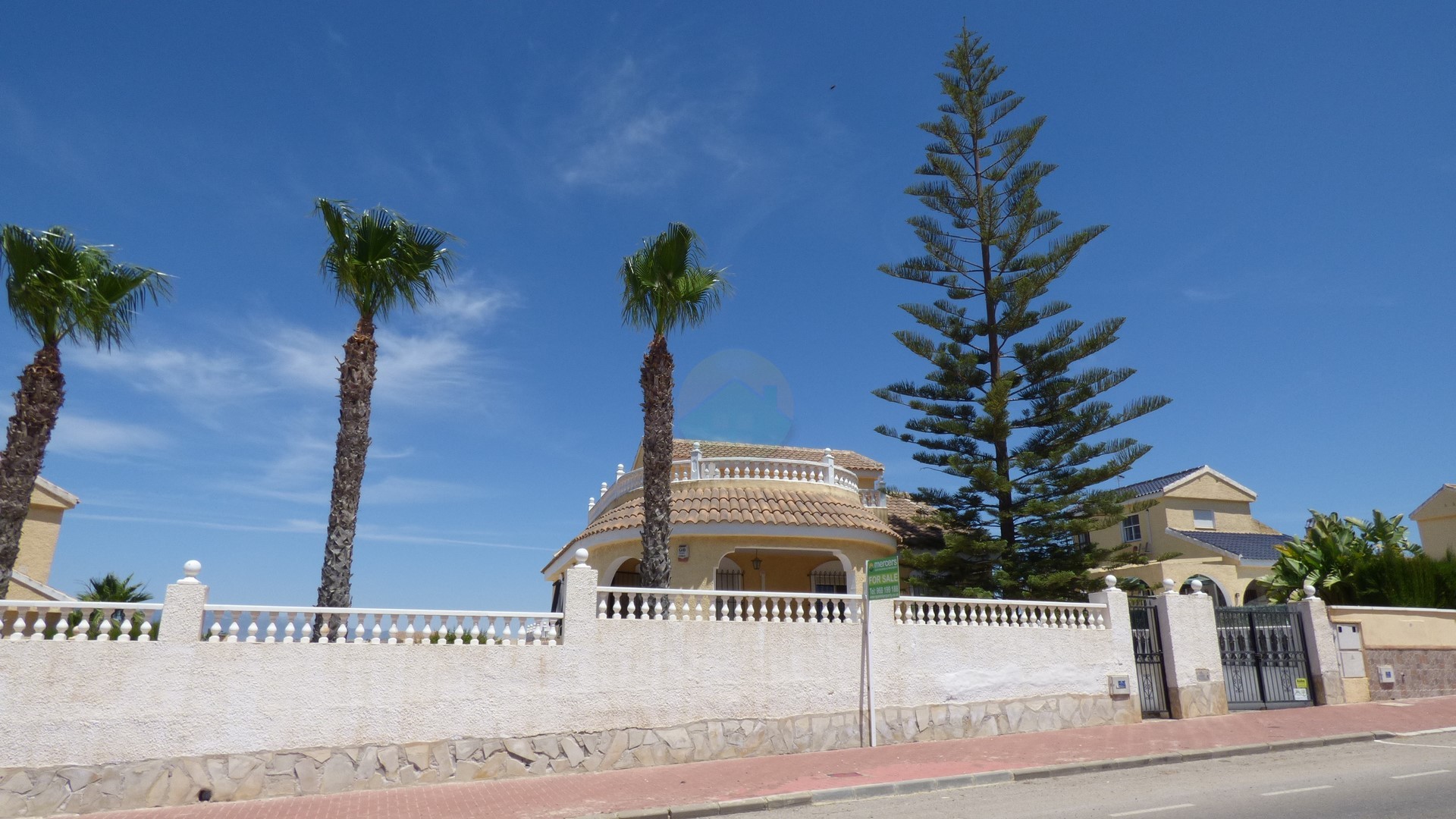 3 Bedroom Detached Villa For Sale