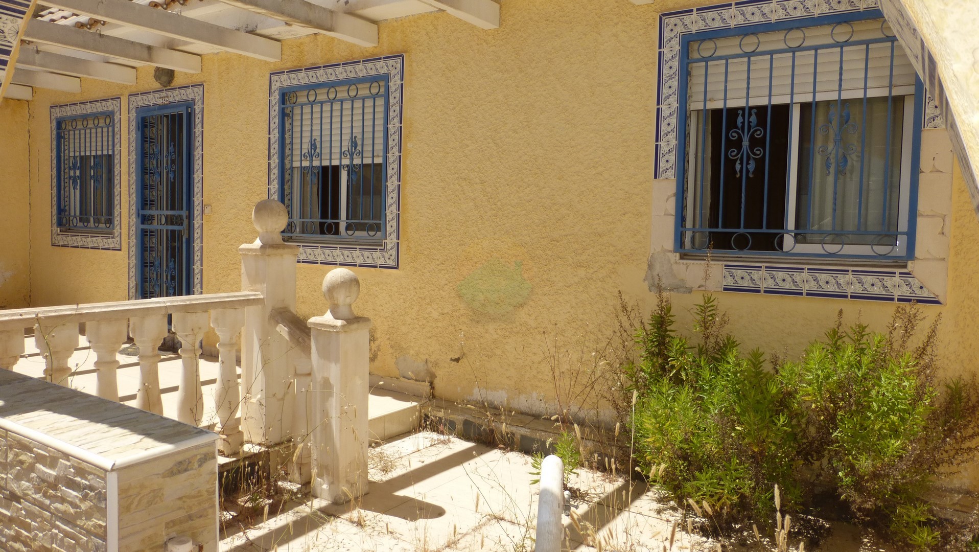 2 bedroom Terraced villa For sale