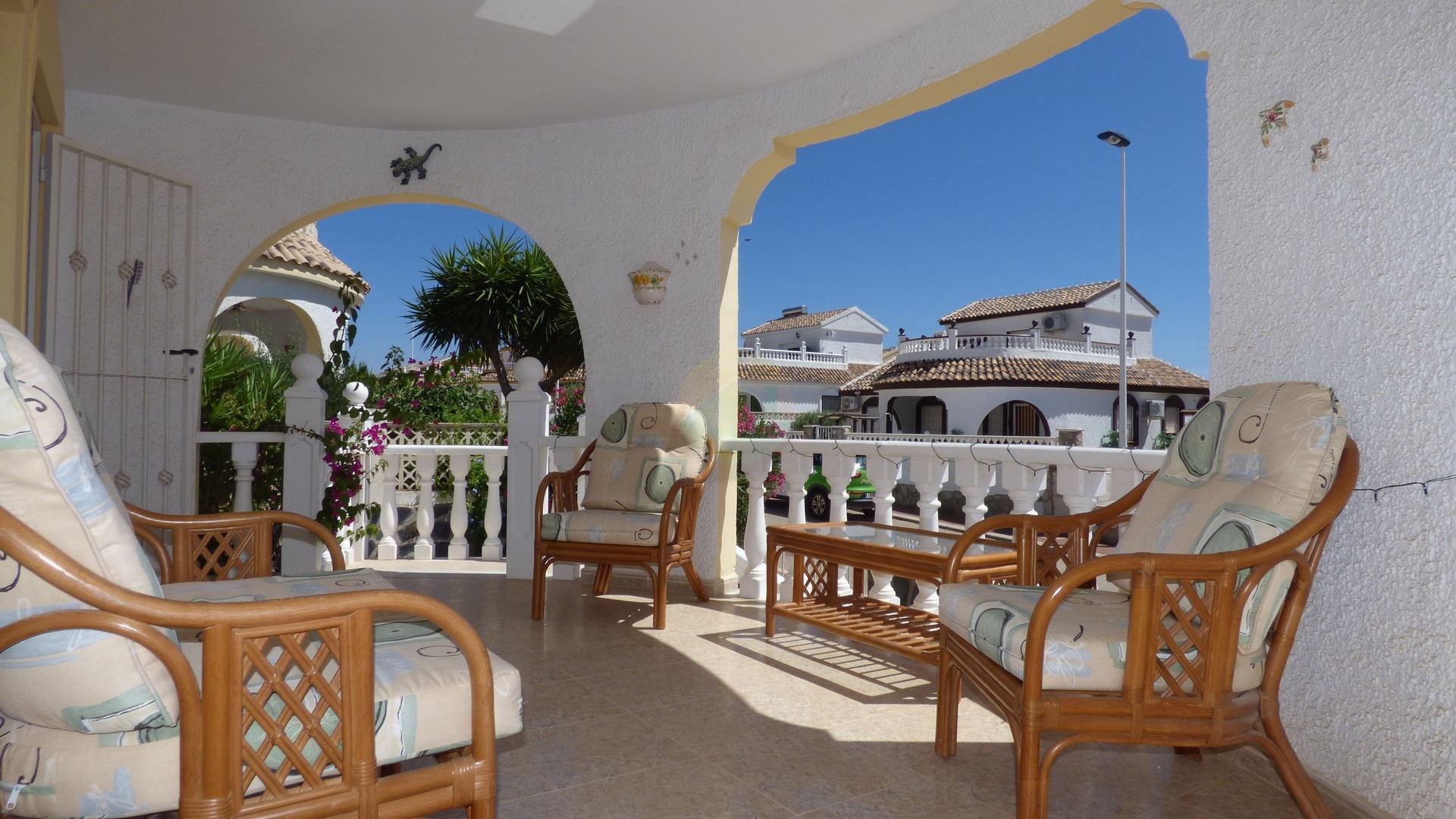 Detached Villa For Sale