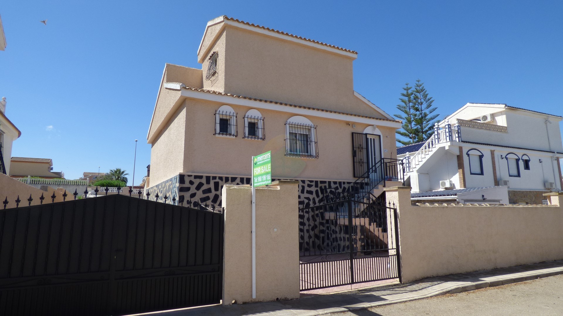 3 Bedroom Detached Villa For Sale