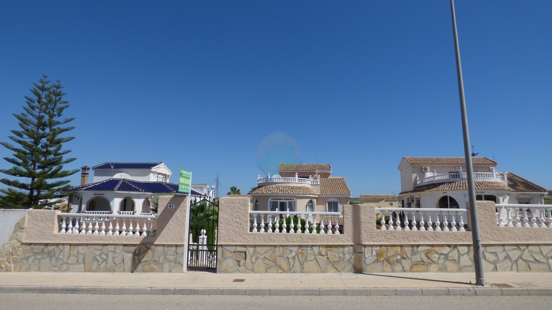 3 Bedroom Detached Villa For Sale