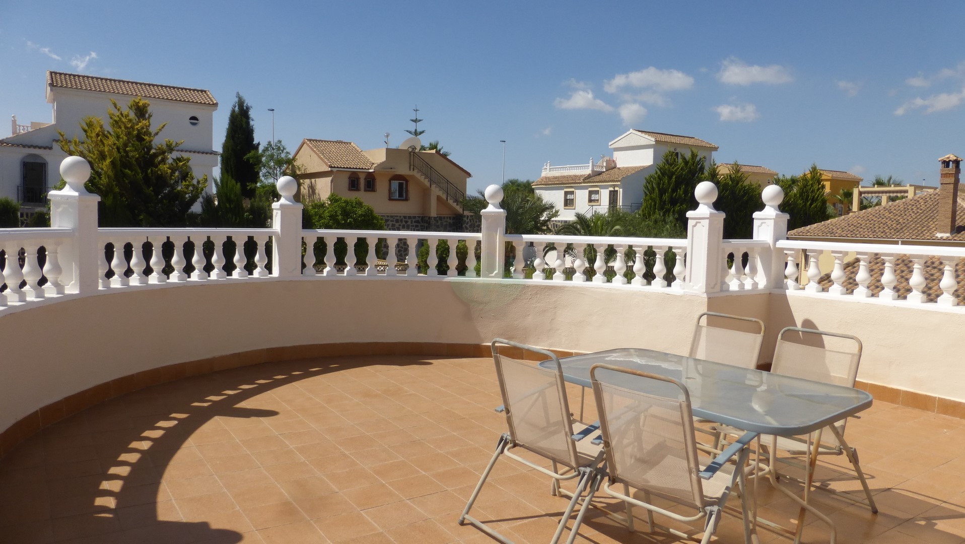 Detached villa for sale