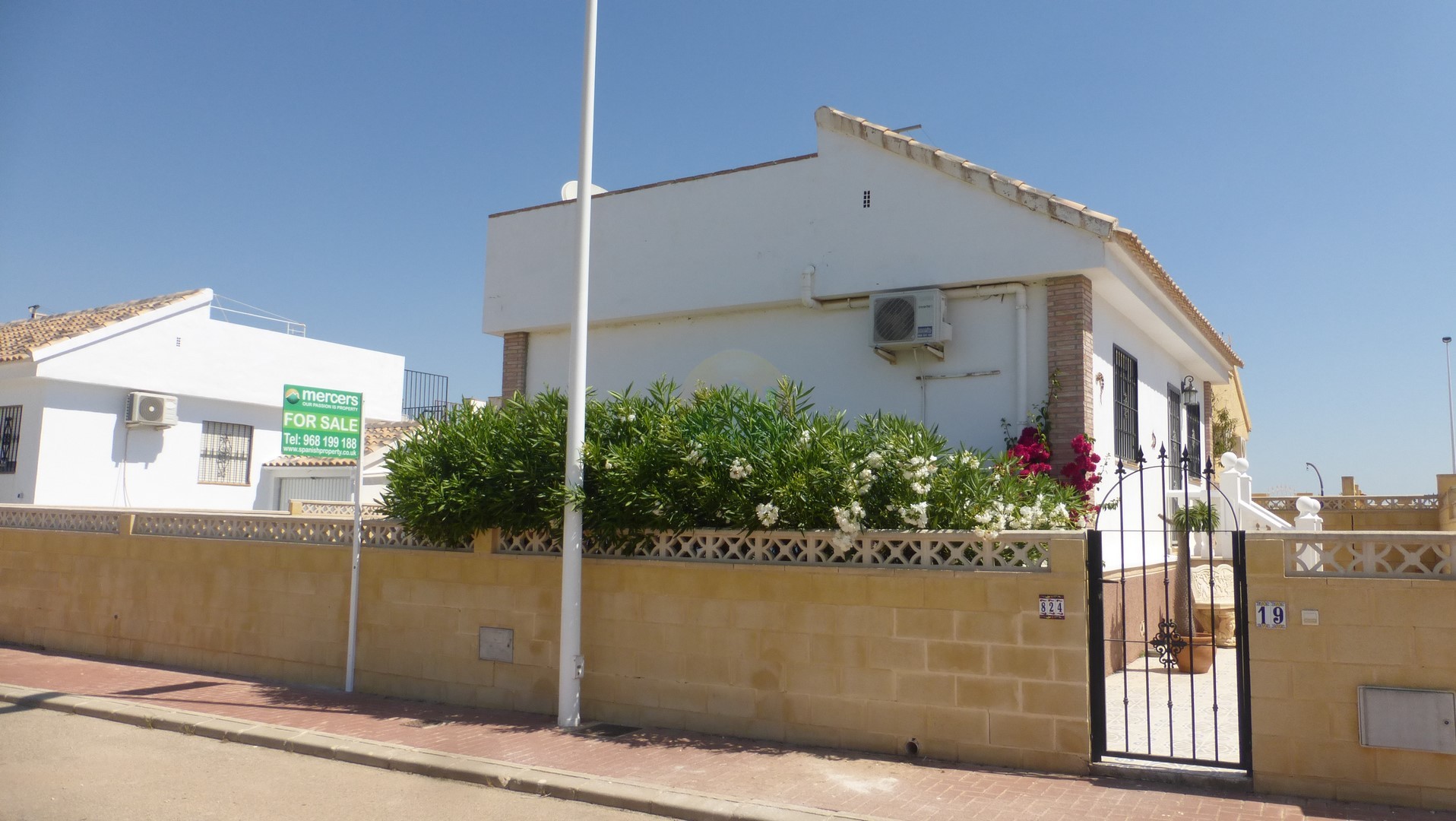 2 Bedroom Detached Villa For Sale