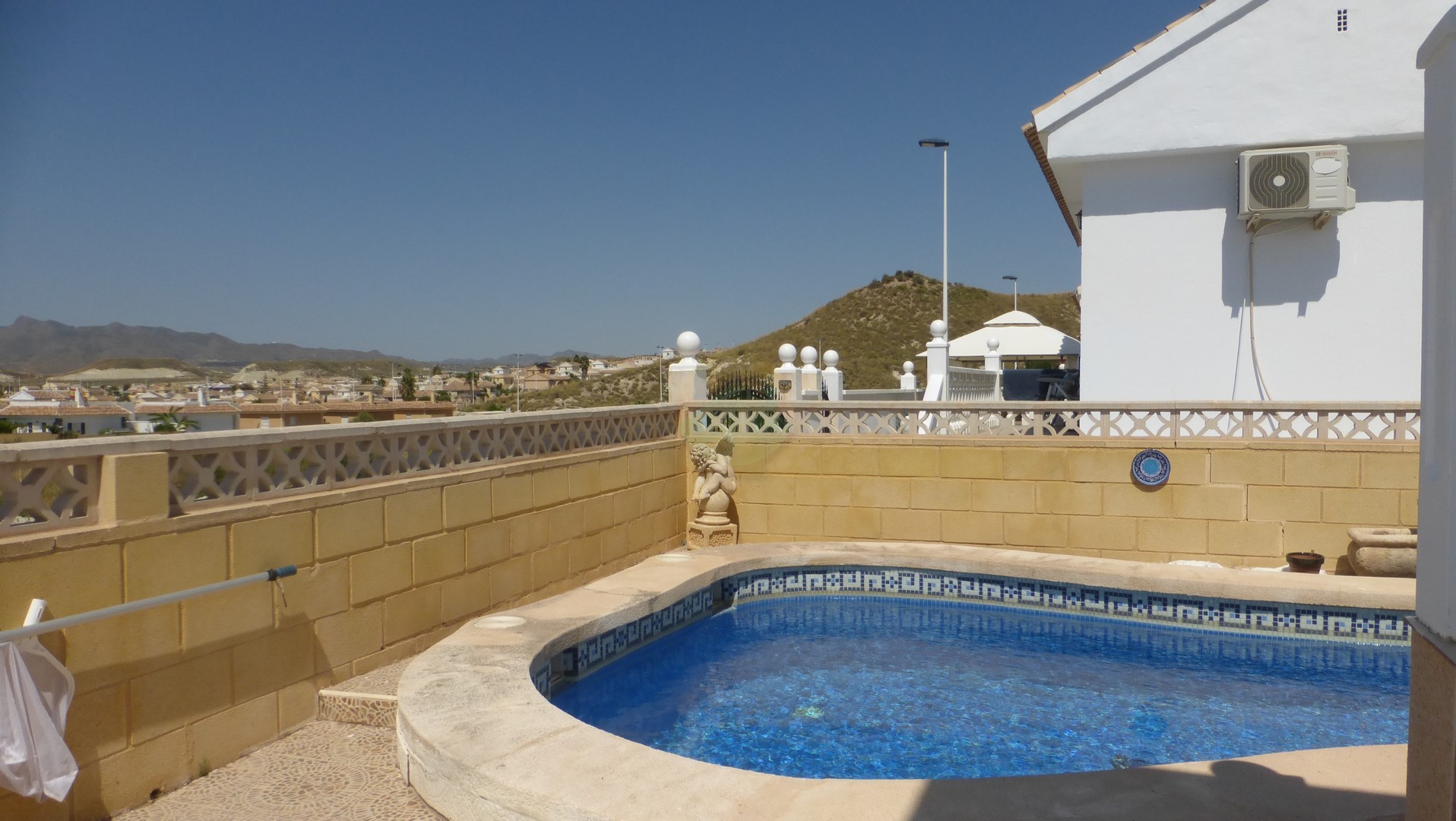 2 Bedroom Detached Villa For Sale