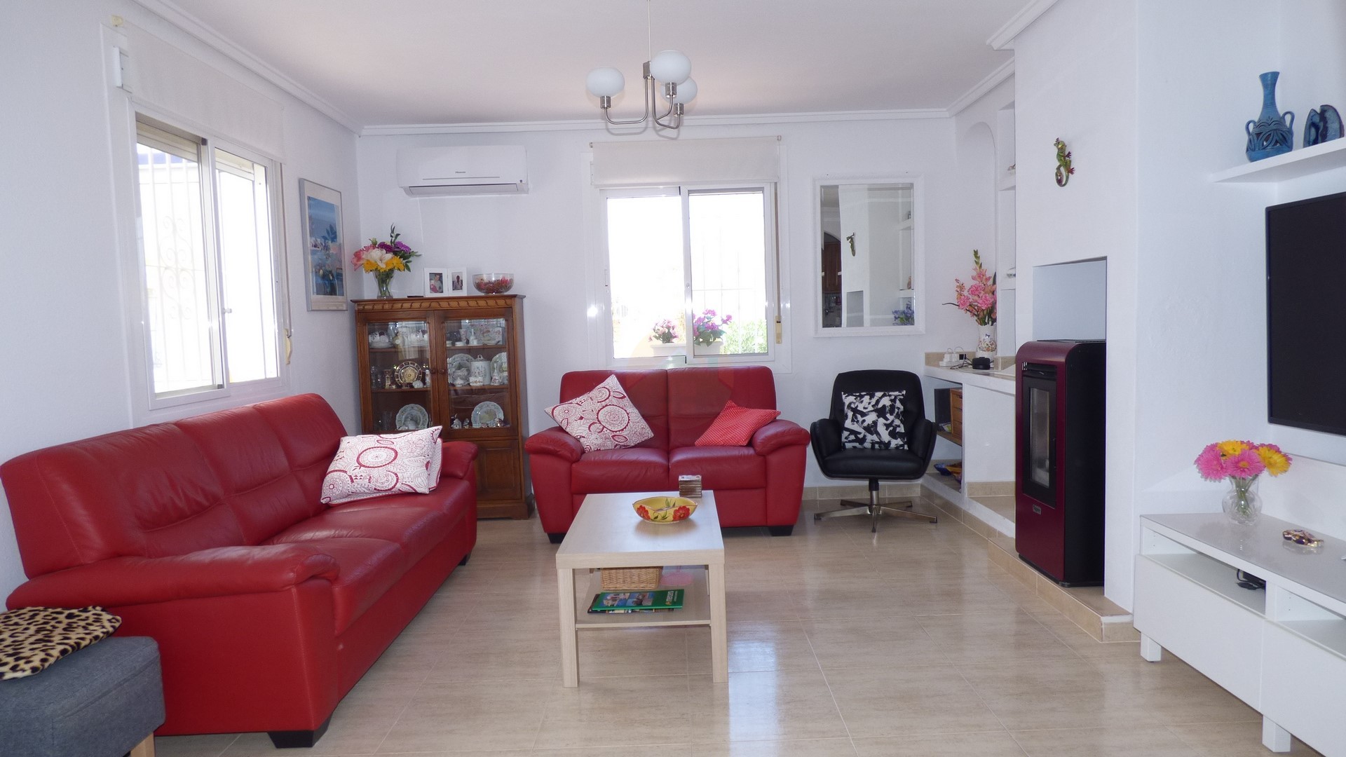 3 Bedroom Detached Villa For Sale