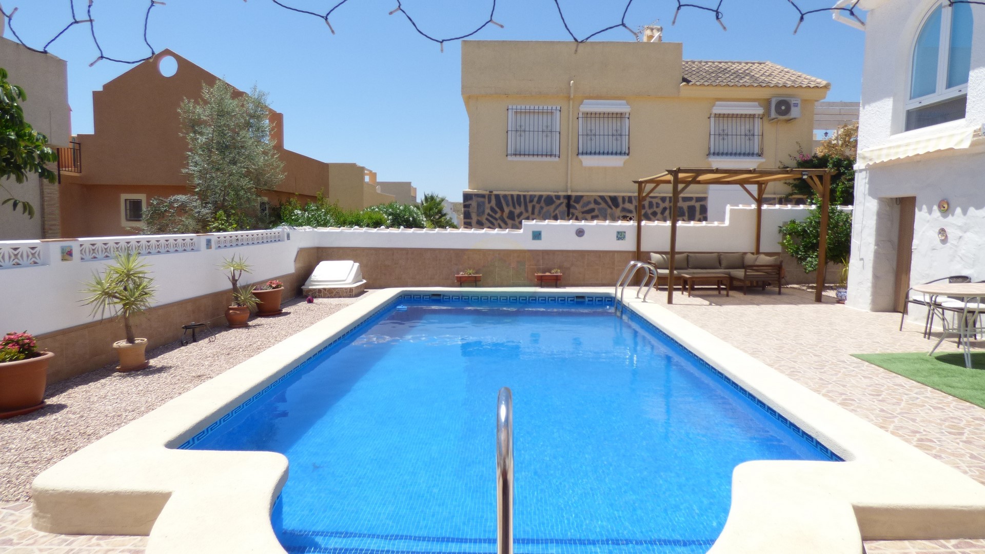 3 Bedroom Detached Villa For Sale