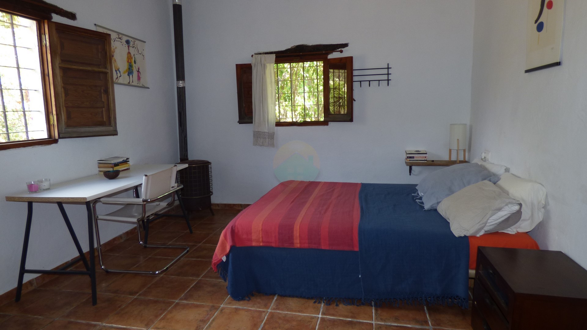 3 Bedroom Country house For Sale