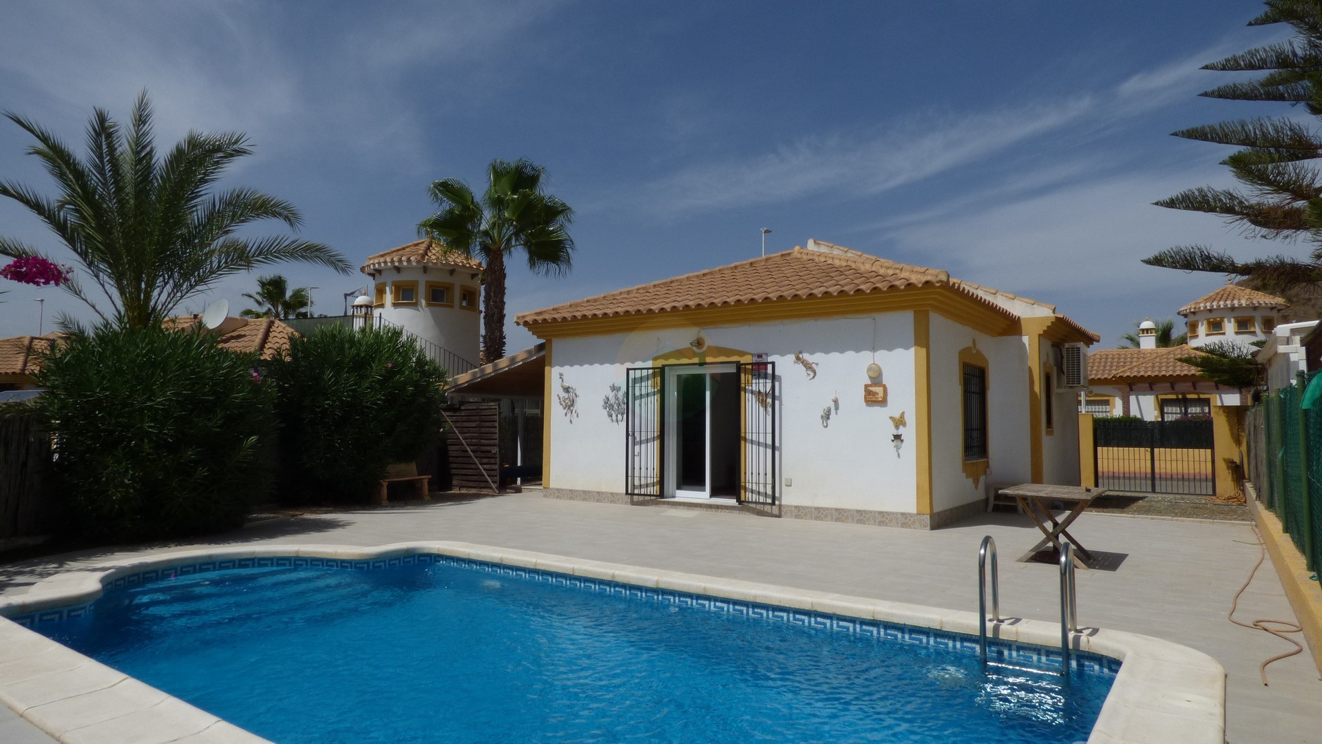 2 Bedroom Detached villa For sale