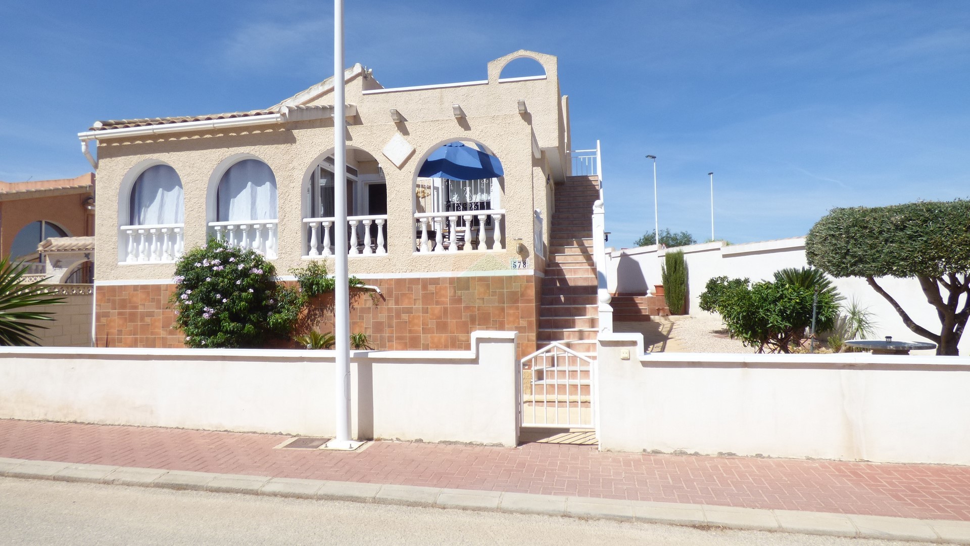 2 bedroom detached Villa for sale
