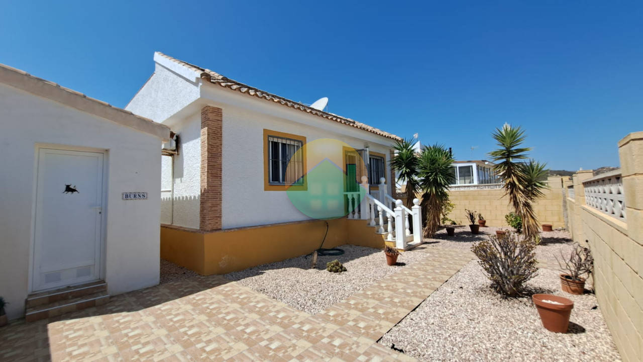 Maison avec 2 chambres à coucher