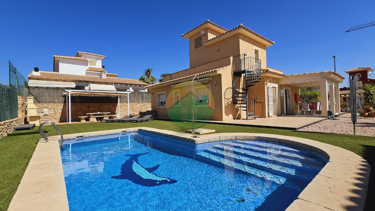 For sale: 4 bedroom house / villa in Totana, Costa Calida