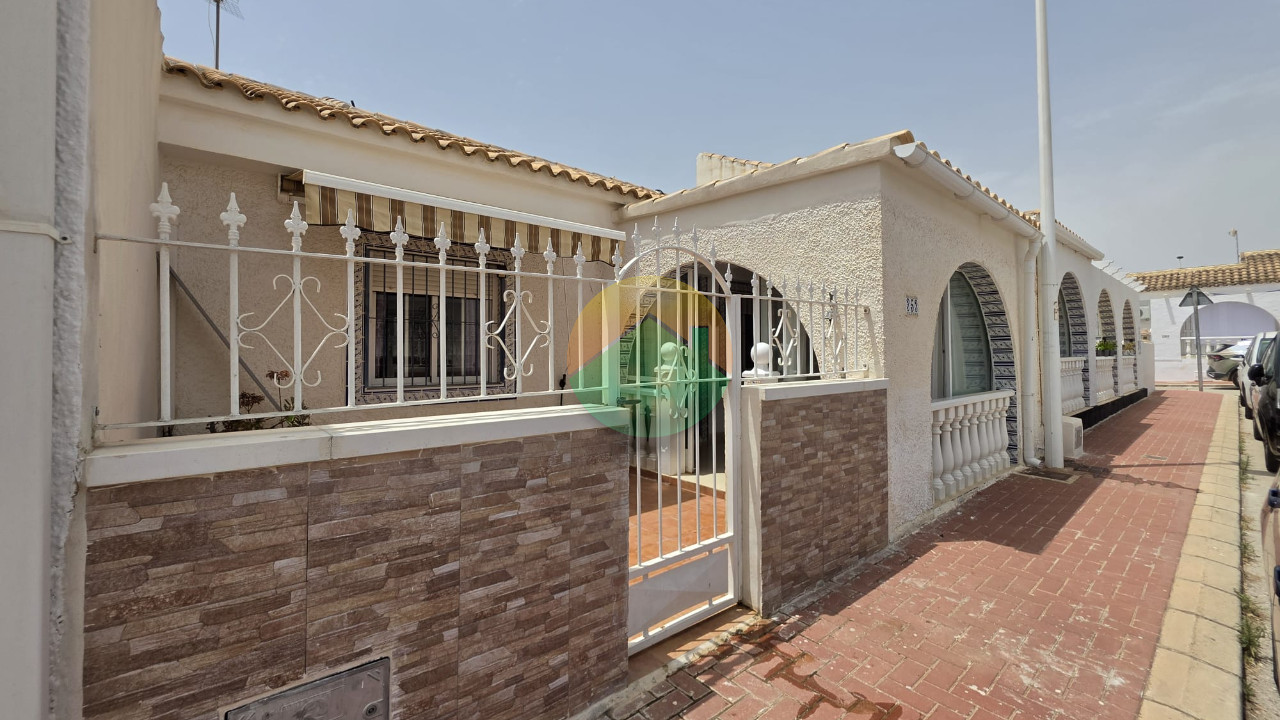 https://admin.mercerspropertyspain.com/upload/properties/clad450-6a5a0559ac78c.jpg