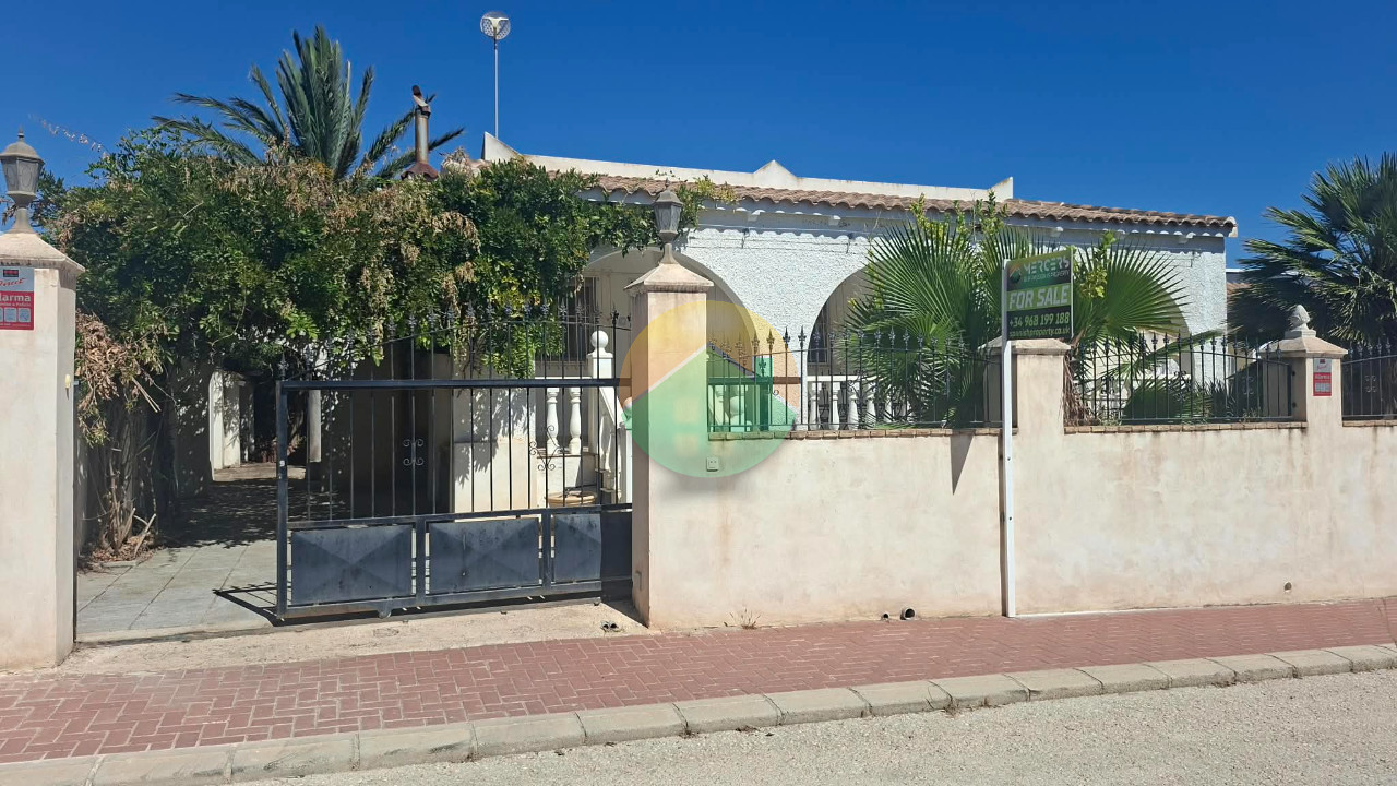 2 Bedroom Detached For sale