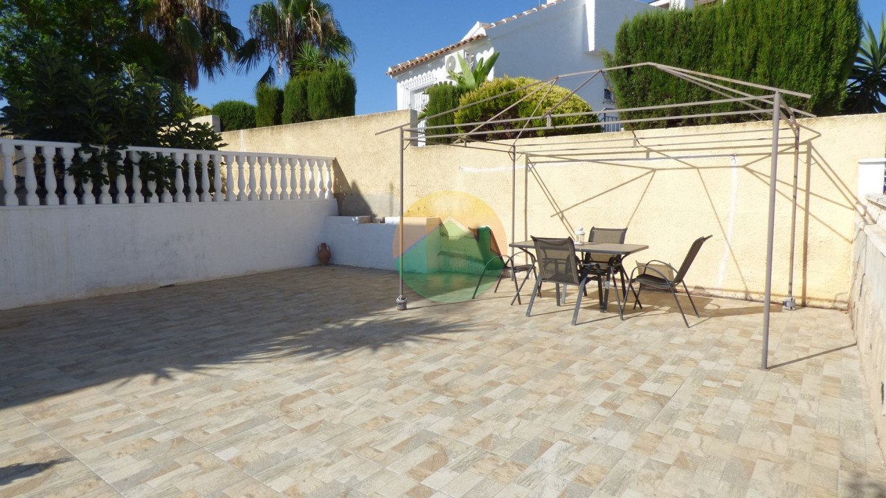 3 Bedroom Detached For Sale