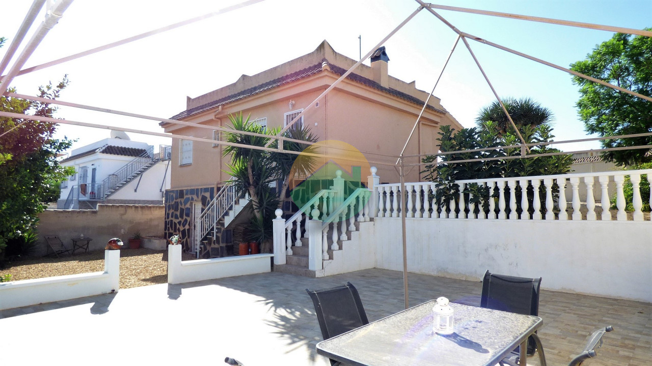 3 Bedroom Detached For Sale