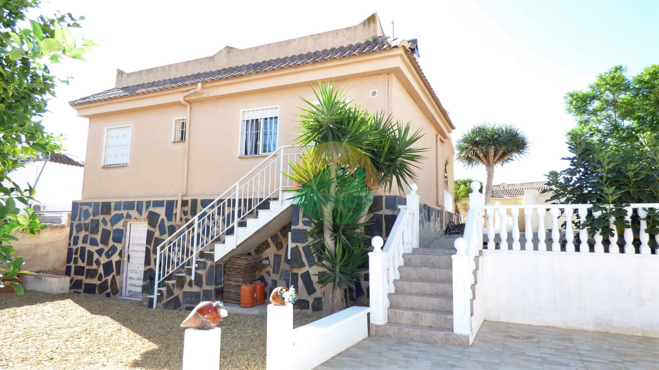 3 Bedroom Detached For Sale