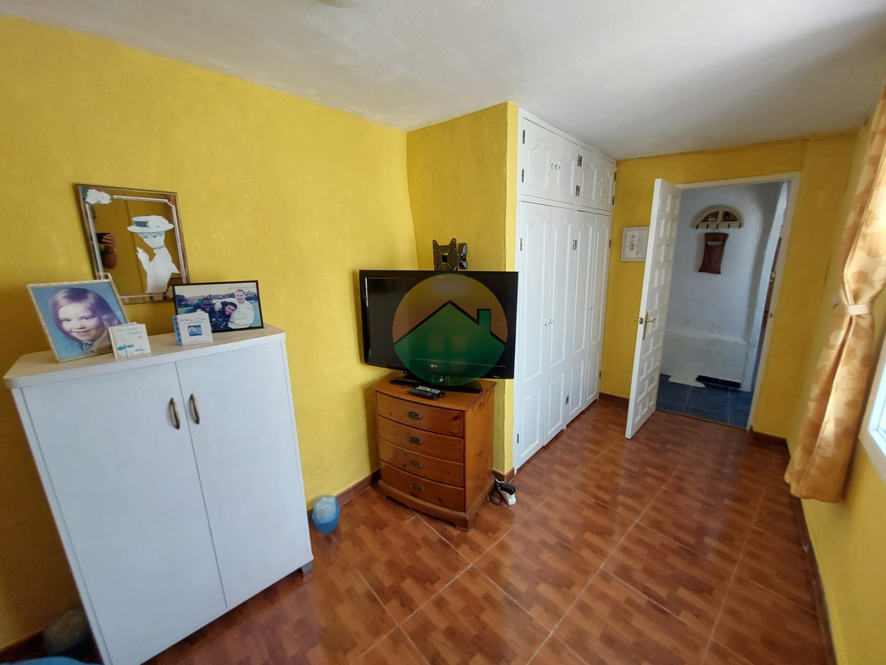 3 bedroom Terraced For sale