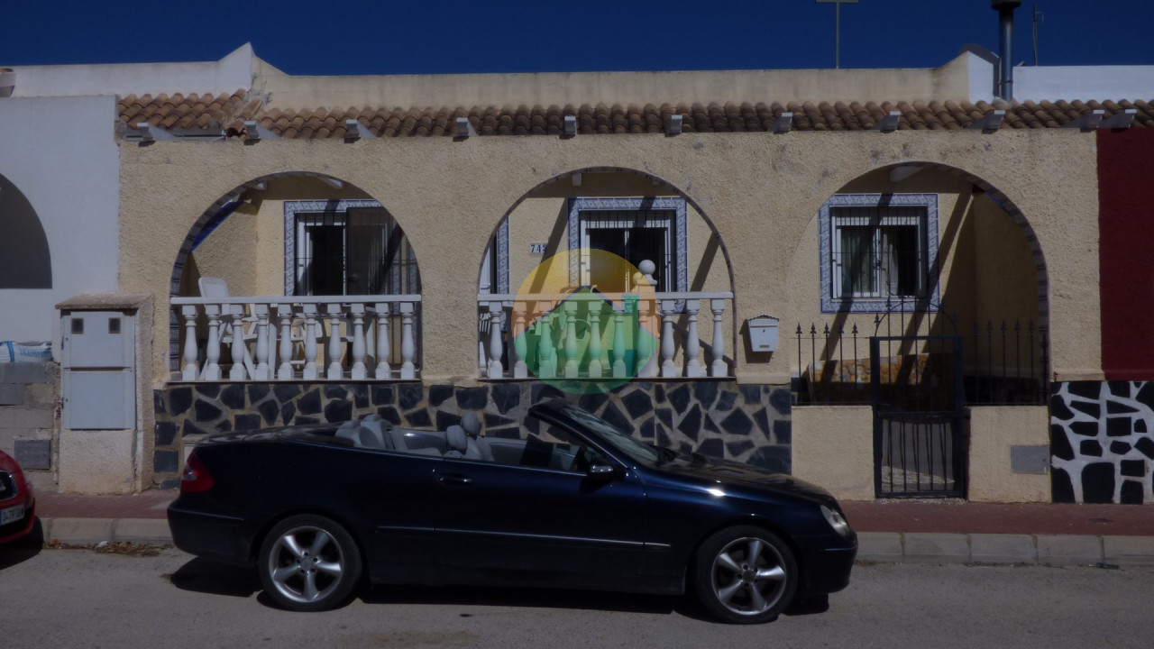 3 Bedroom Terraced For Sale