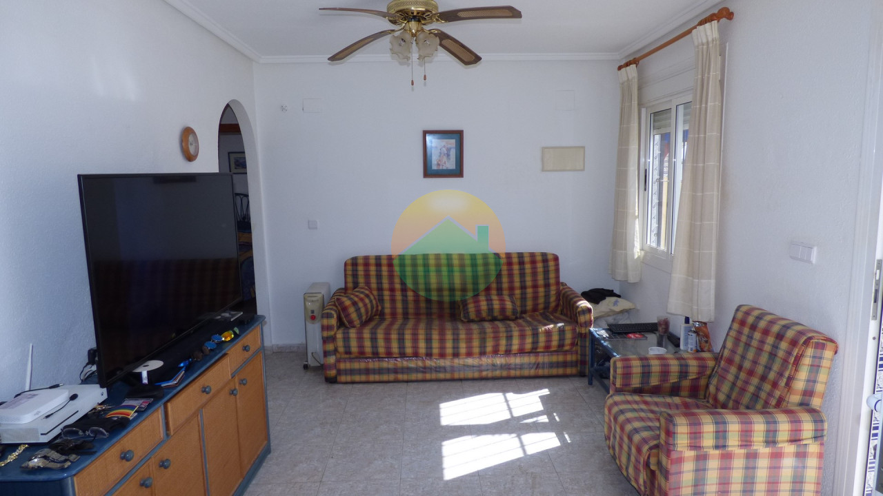 3 Bedroom Terraced For Sale