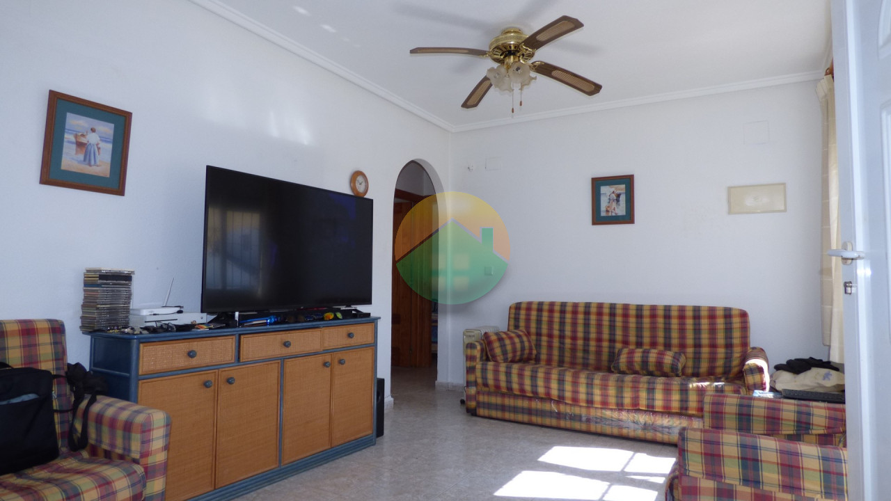 3 Bedroom Terraced For Sale