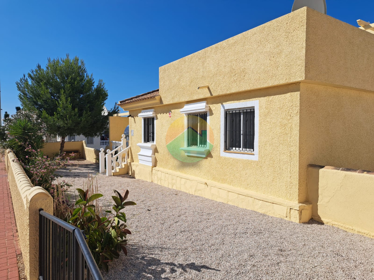 2 Bedroom Detached For Sale