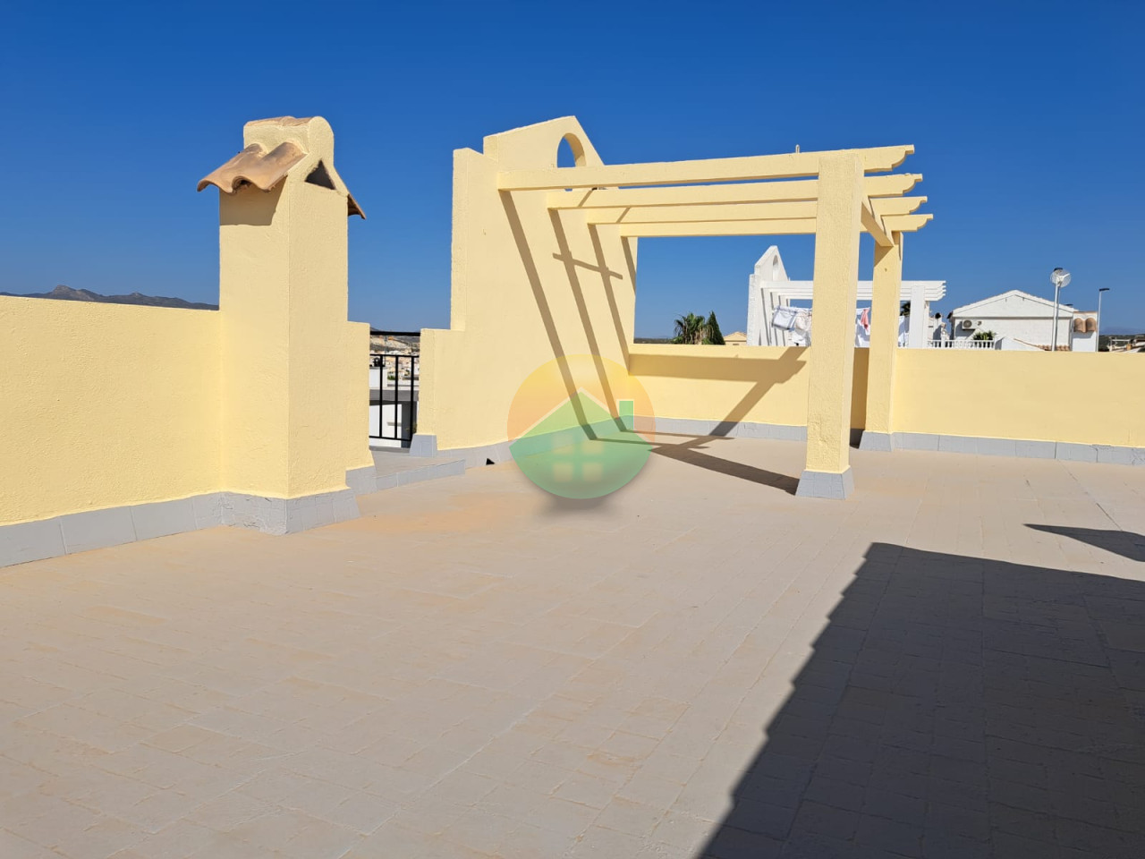 2 Bedroom Detached For Sale