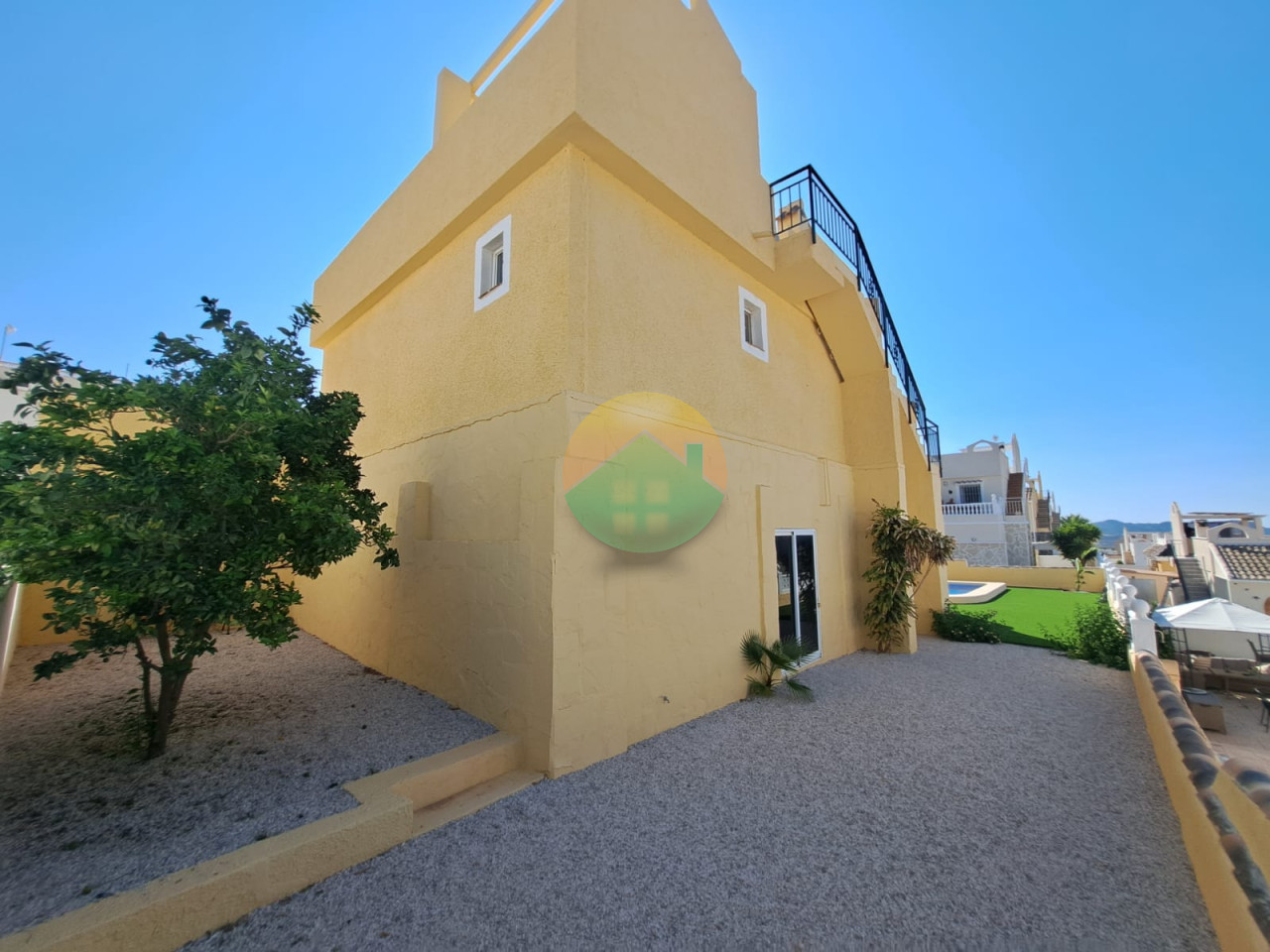 2 Bedroom Detached For Sale