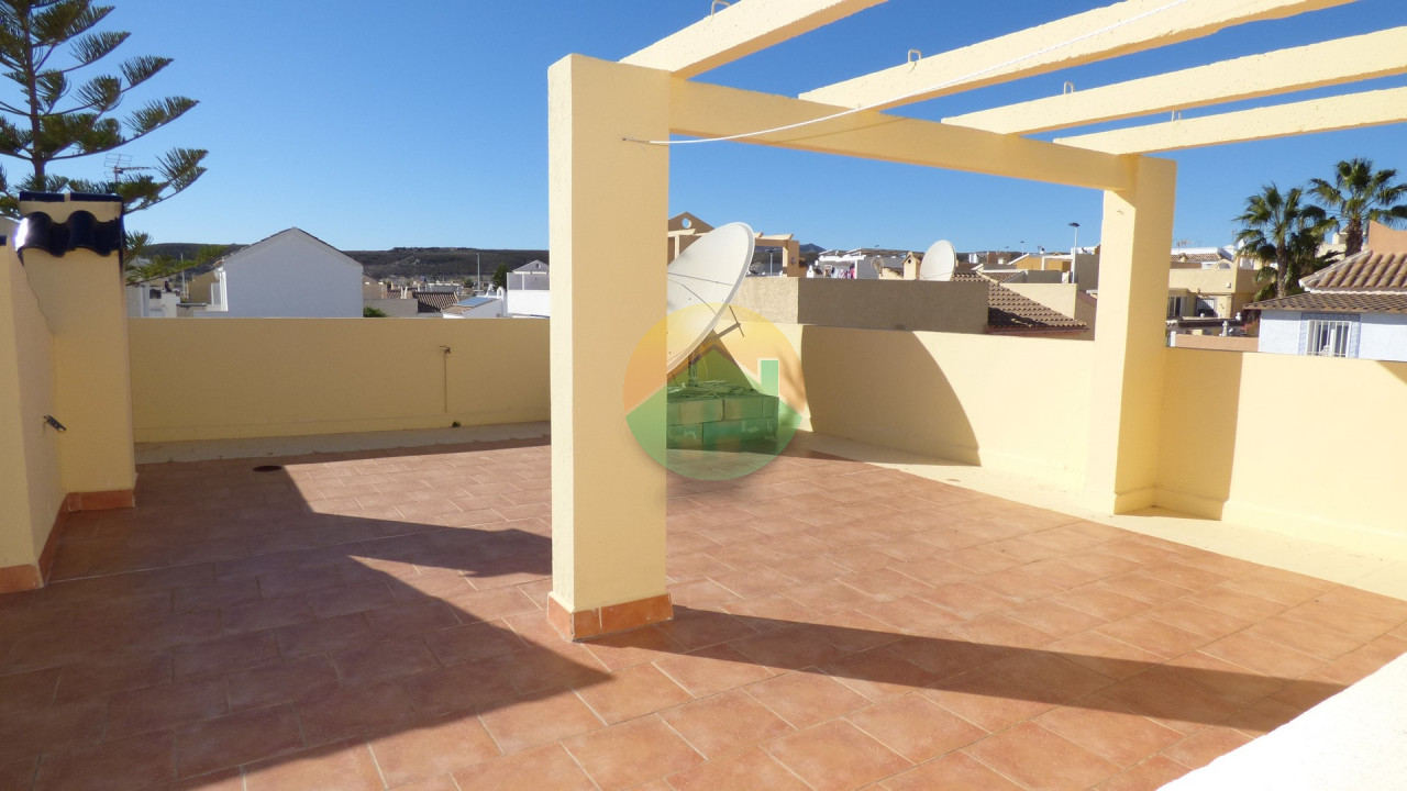 2 Bedroom Detached For Sale