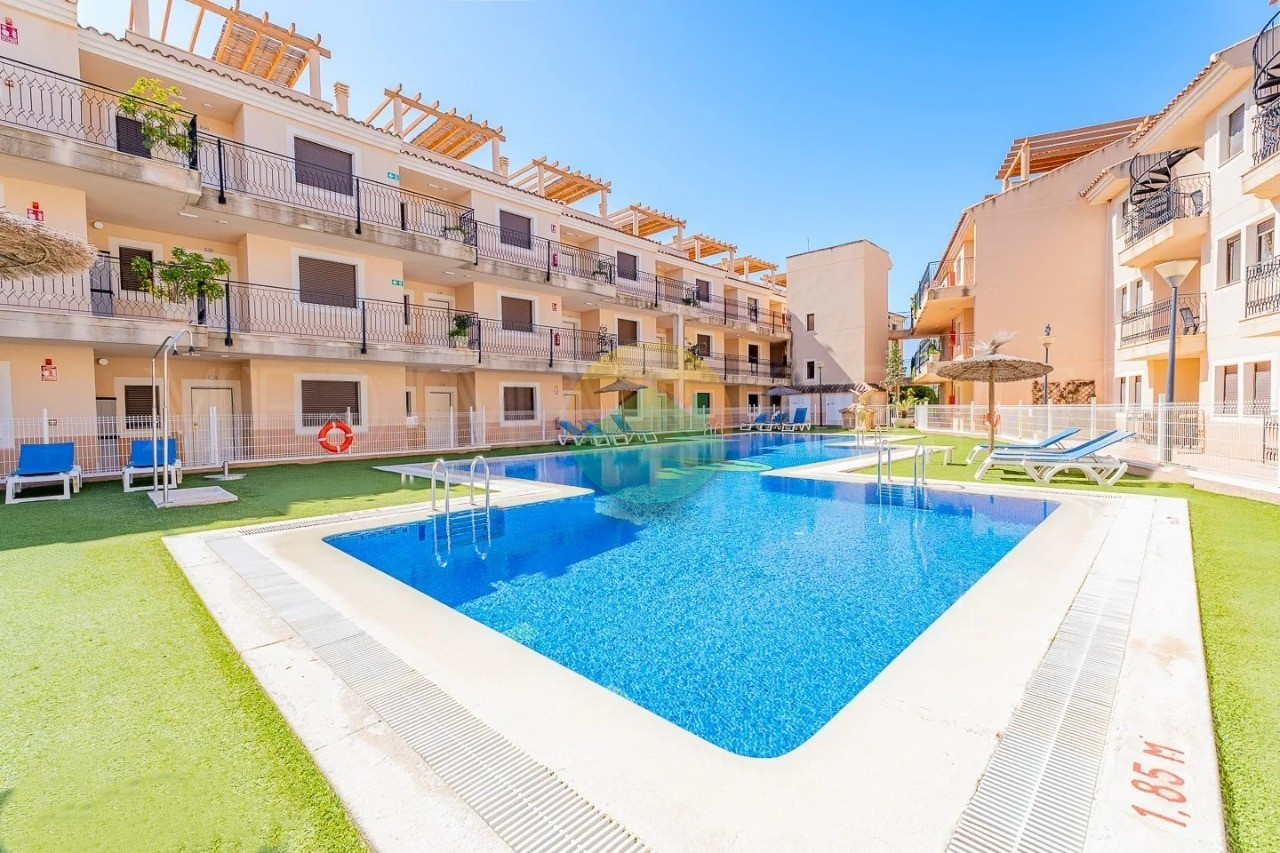 2 Bedroom Apartment For Sale