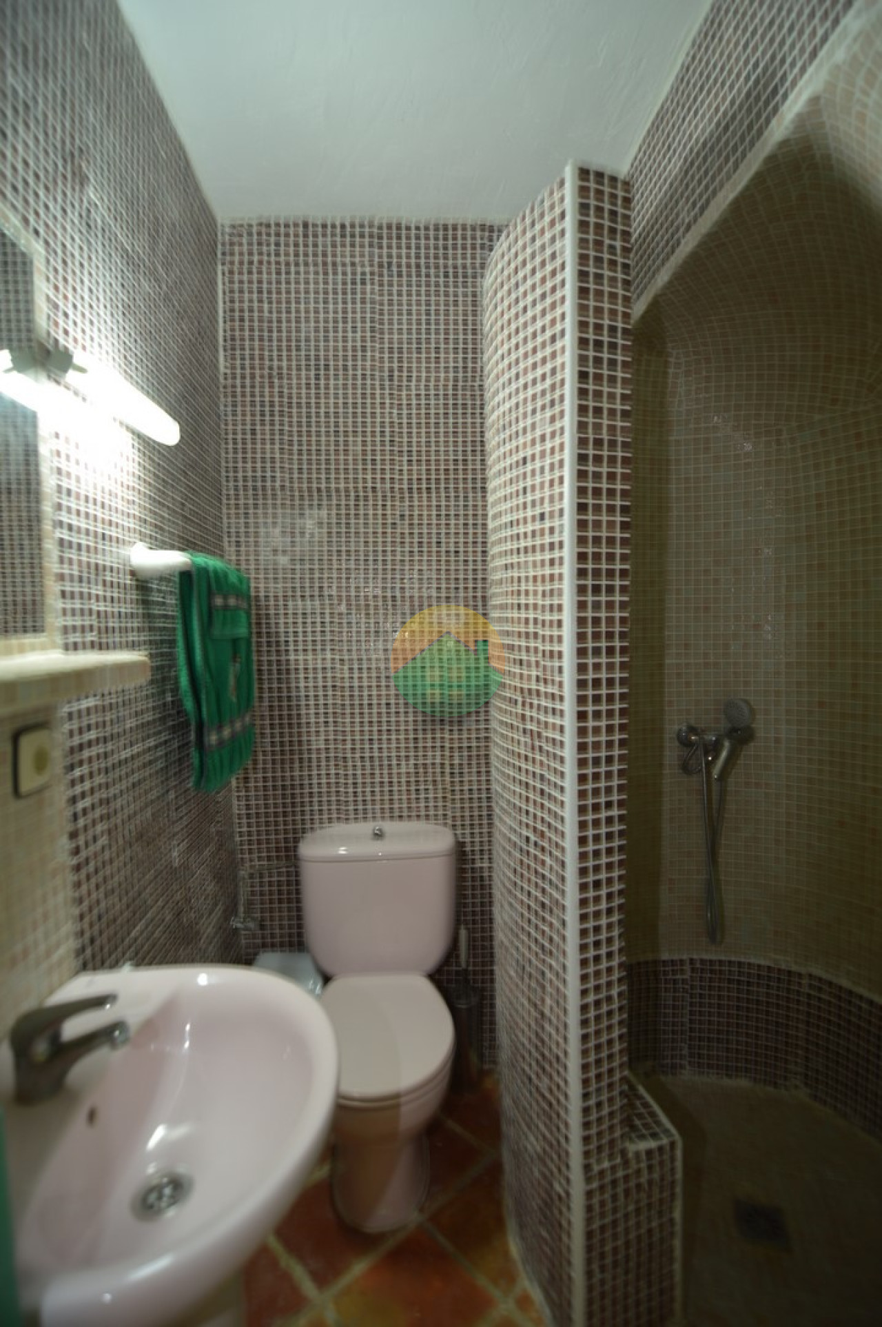 3 Bedroom Country House For Sale