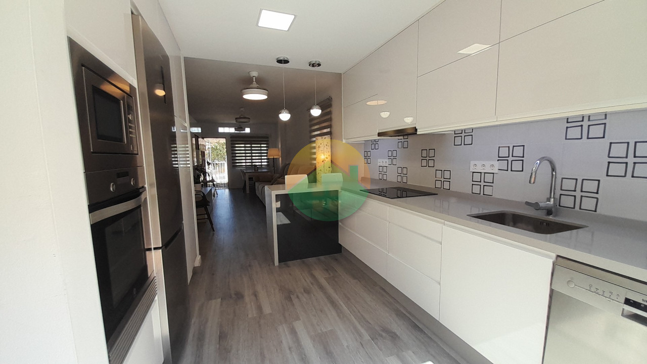 3 Bedroom Detached For Sale