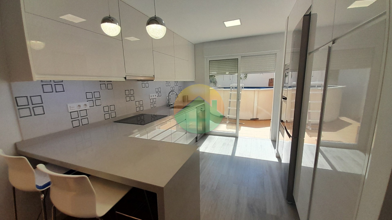 3 Bedroom Detached For Sale