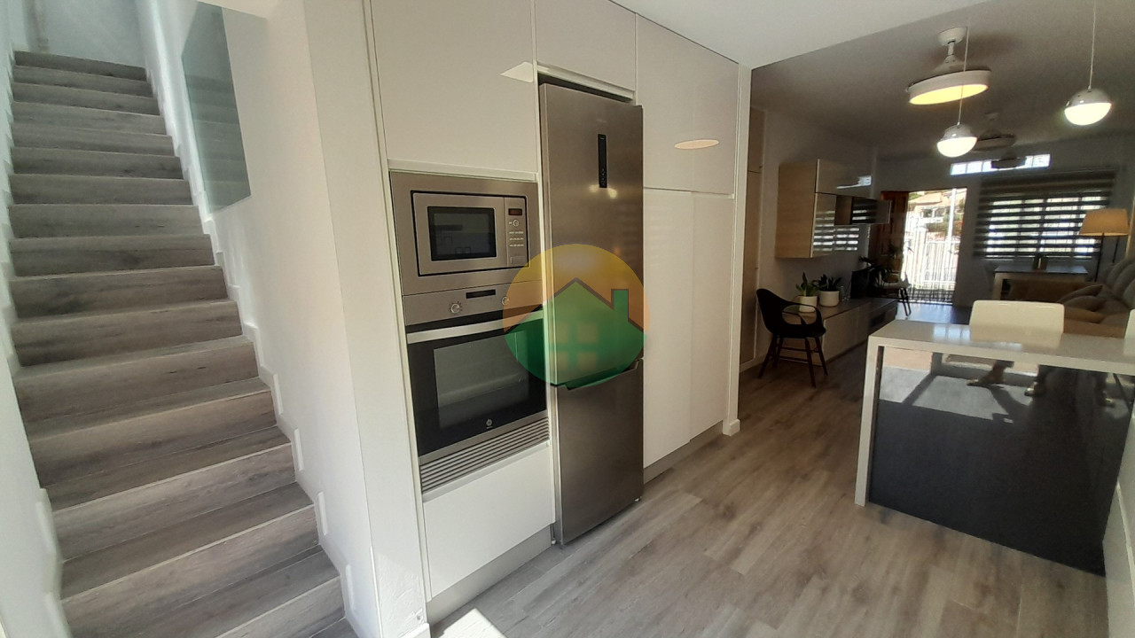 3 Bedroom Detached For Sale