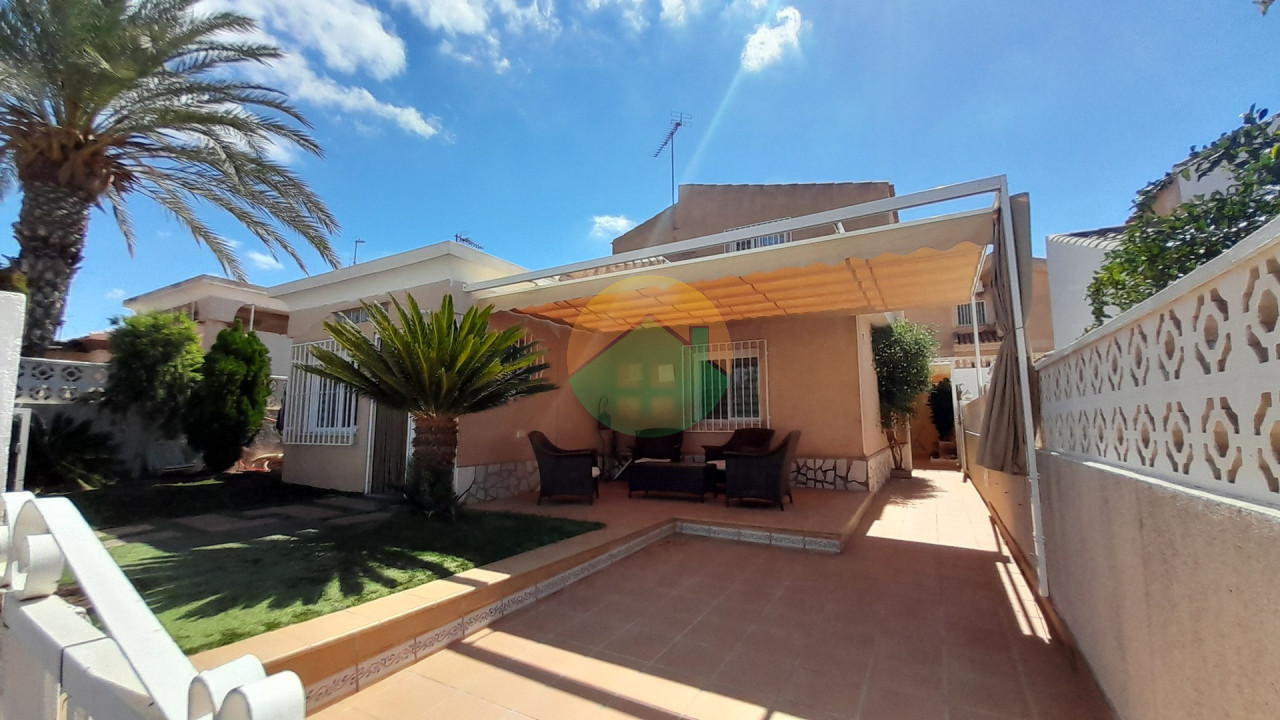 3 Bedroom Detached For Sale