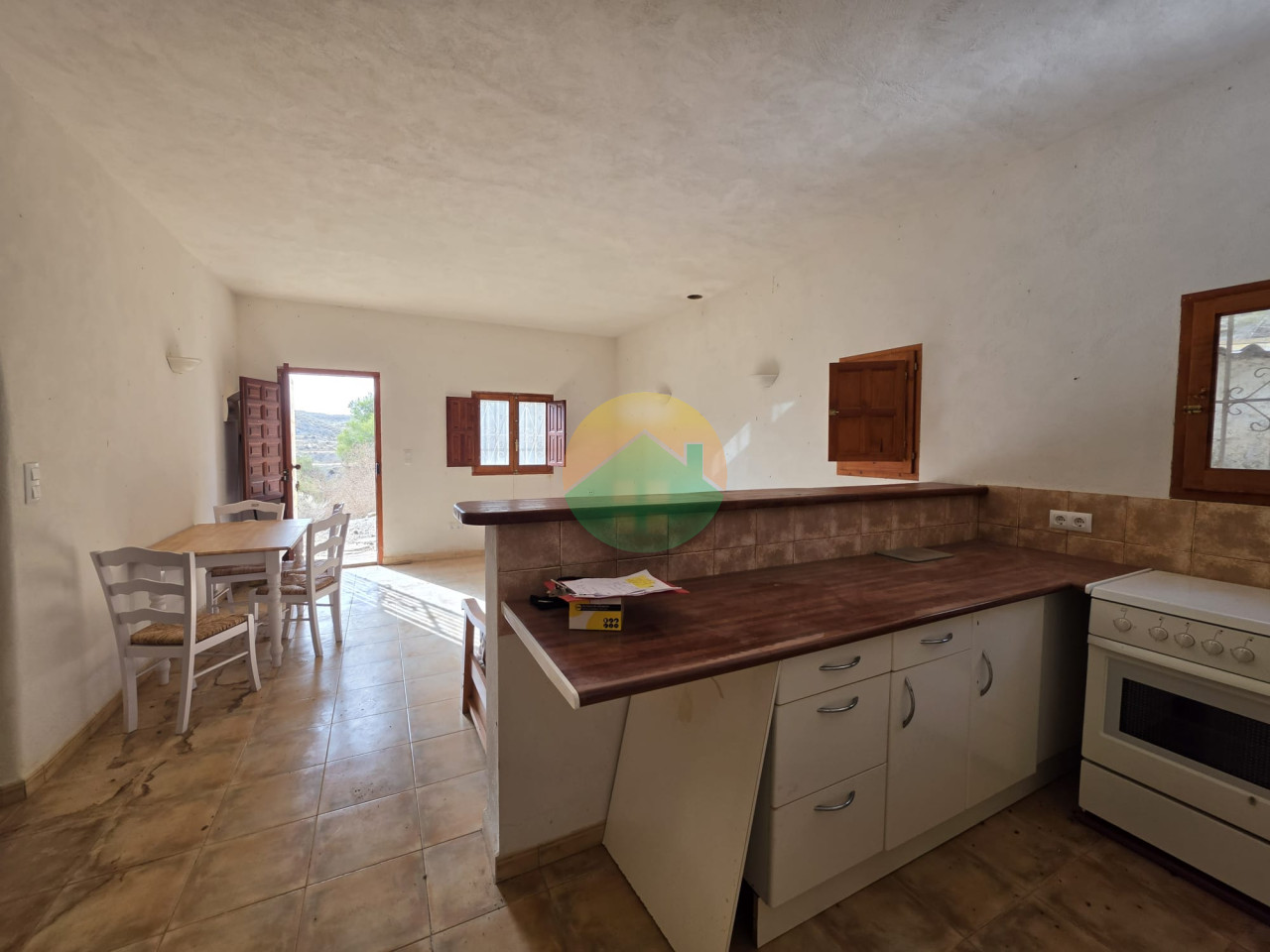 4 Bedroom Country house For Sale